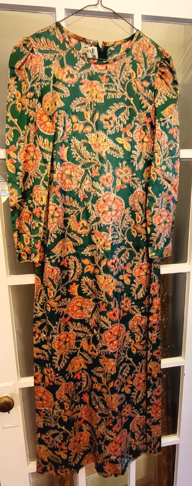 Vintage 1960s Helen Whiting satin green print maxi gown/dress size S