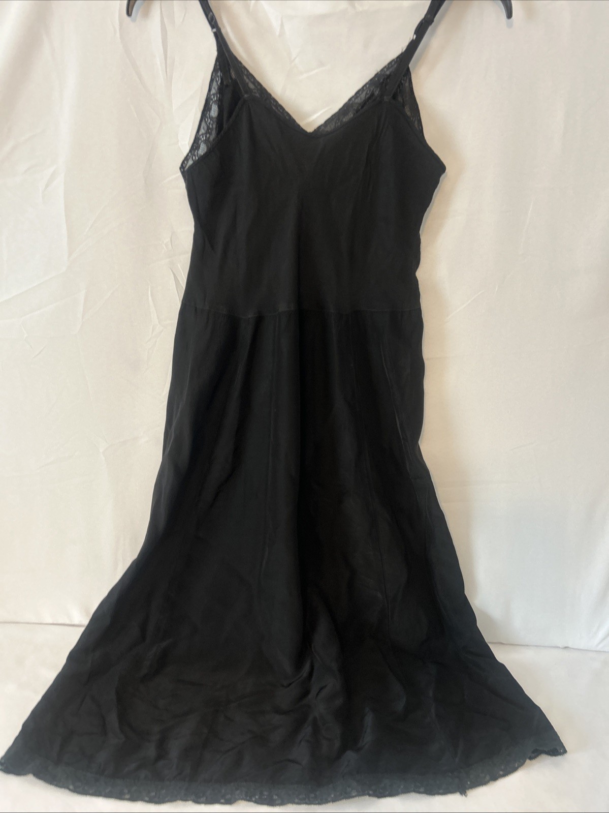 Vintage 1940/50’s Miss Elaine Precisionals Liquid Rayon Tricot in Black Size-S