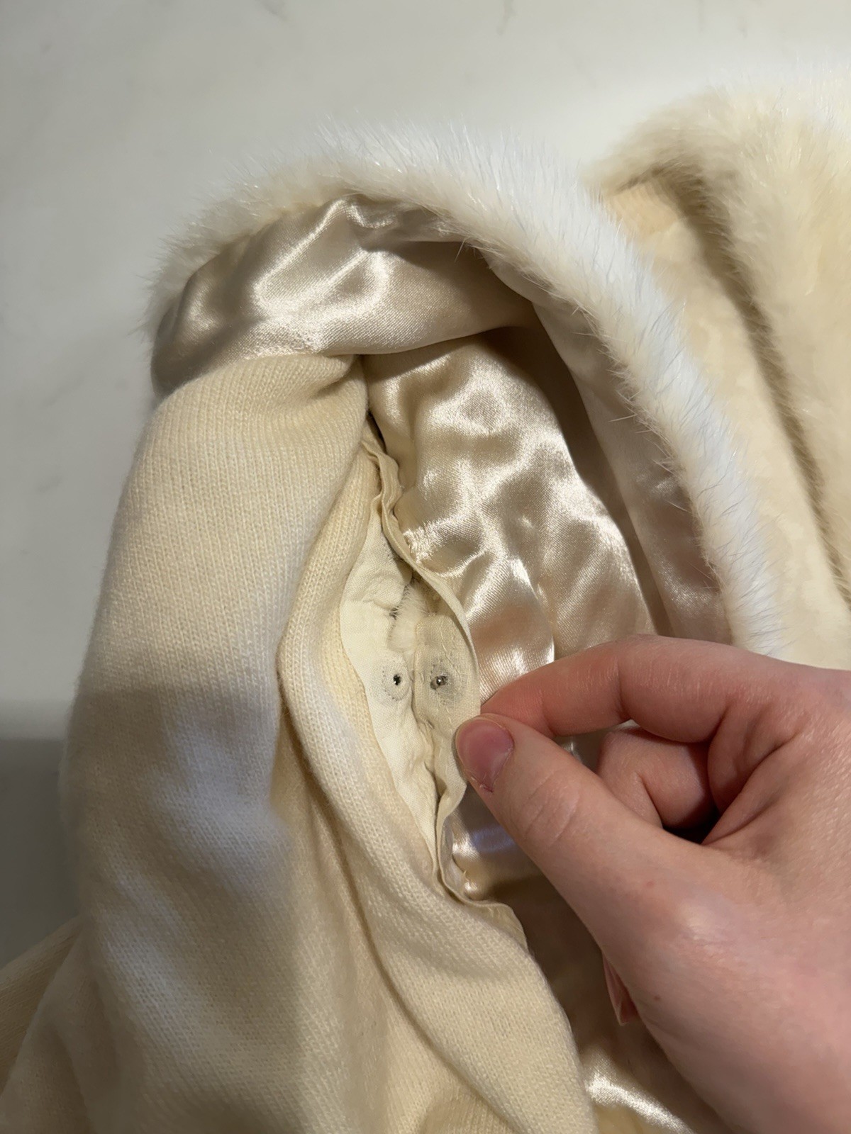 Vintage Pringle Scotland Cashmere Cardigan Mink Fur Collar Ivory Size S