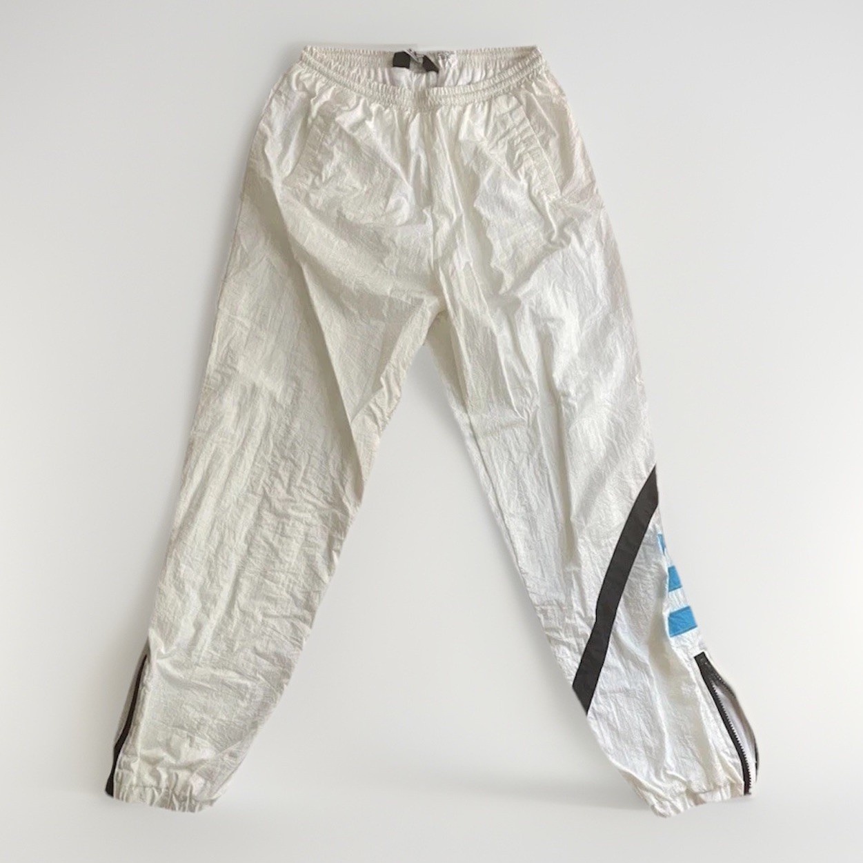Vintage 90s IZZI Sport Windbreaker Tracksuit White Nylon Colorblock Retro L