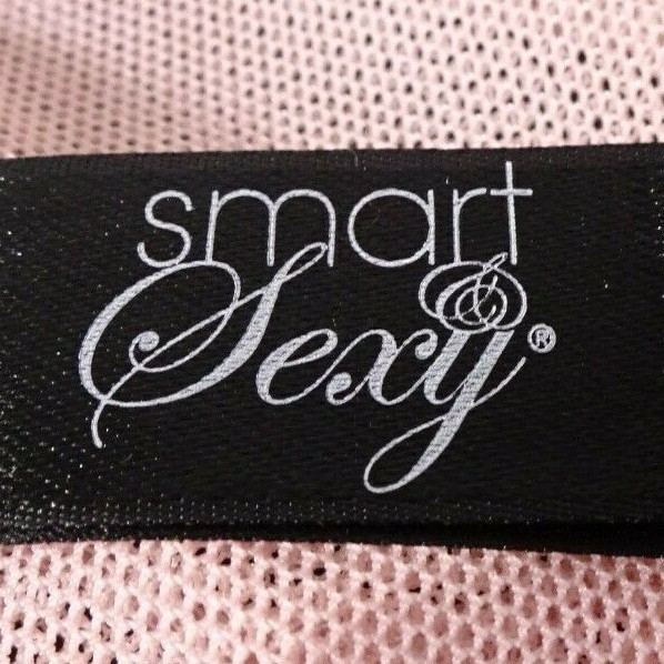 Vintage „Smart & Sexy” Dusty Rose Embroidered Nylon & Spandex Panties / Size 8