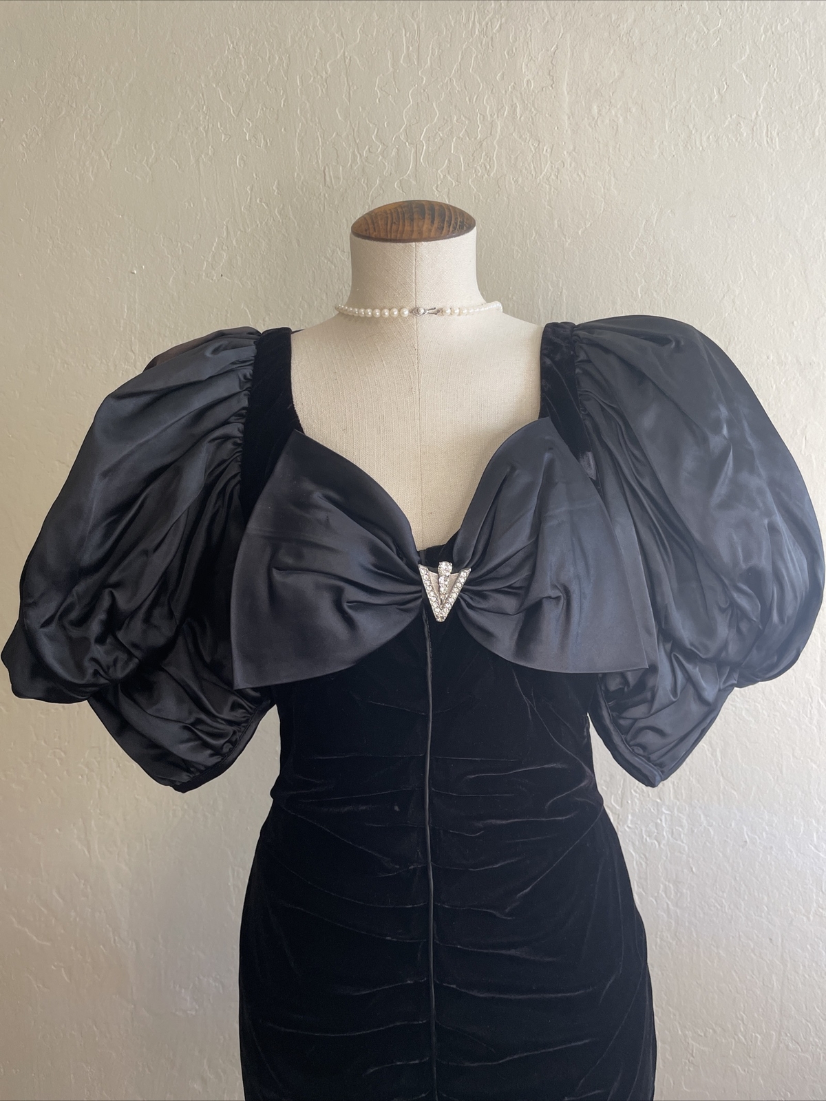 1980’s David Howard Climax Karen Okada Bodycon Velvet Dress