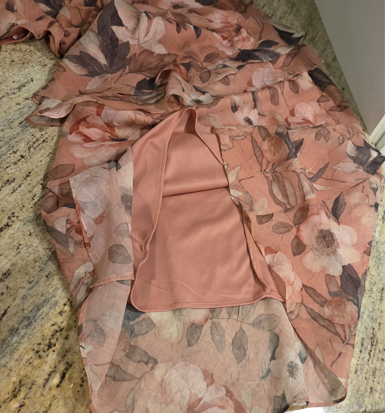VTG Miss Dorby Floral Midi Dress Sz 8 Peach Layered Tiered Romantic Short Sleeve