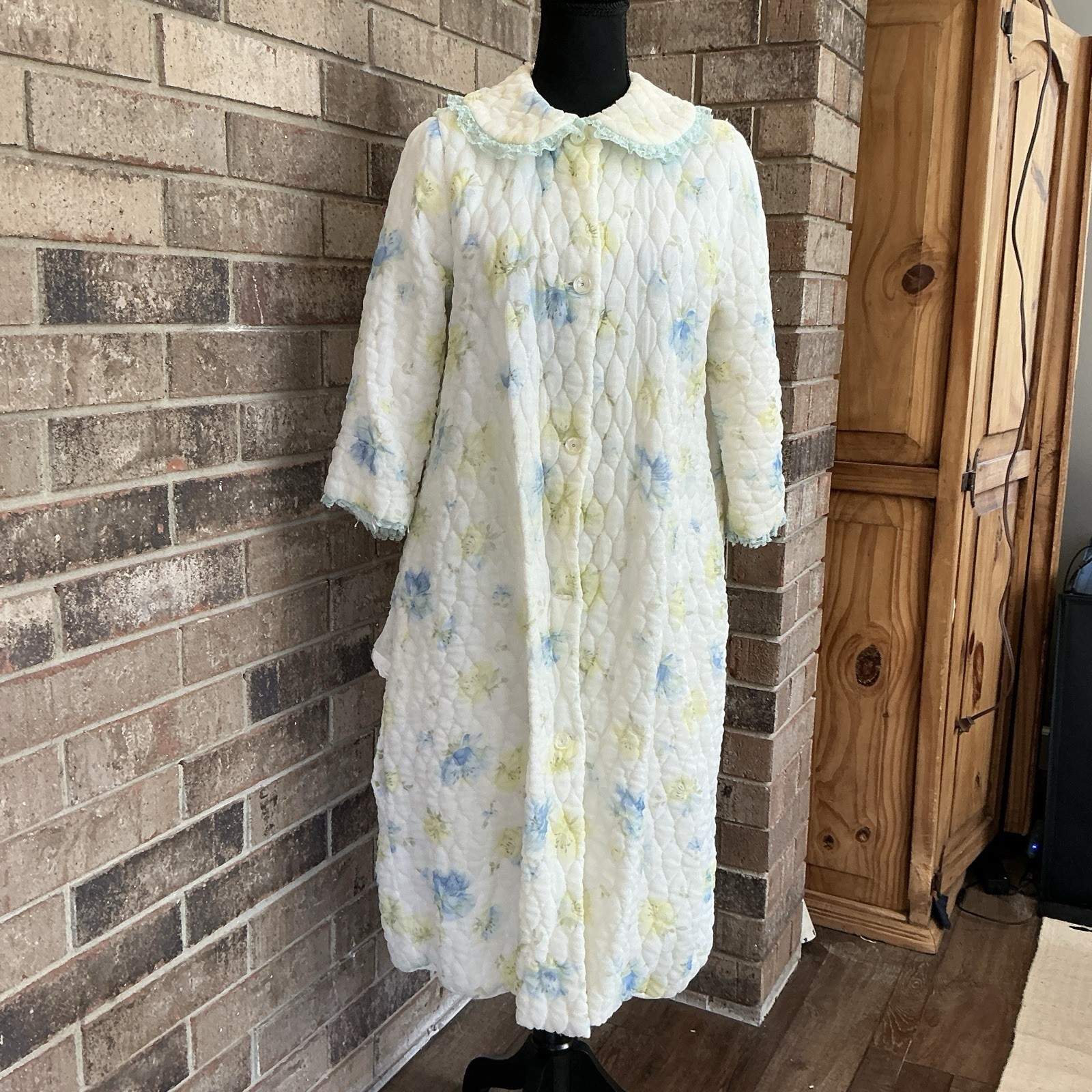 60s VINTAGE Paulette Chicago Quilted Floral Robe Duster Size 12 Blue Yellow 20D6