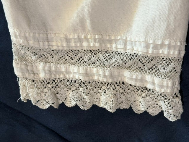VTG Edwardian bloomers split drawers cotton long legs waist 25-26″ Unique