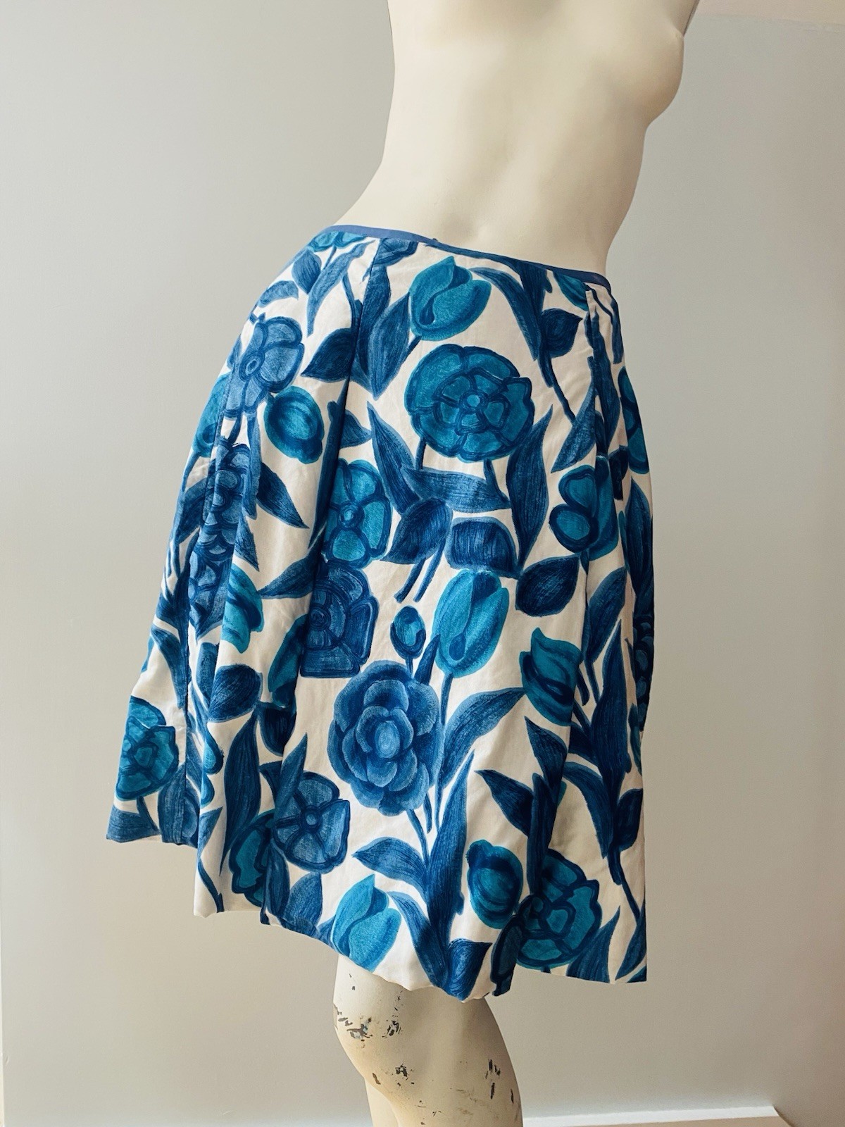 Vintage Skirt Blue White Midi Metal Zipper Handmade Box Pleat 60s Floral Small