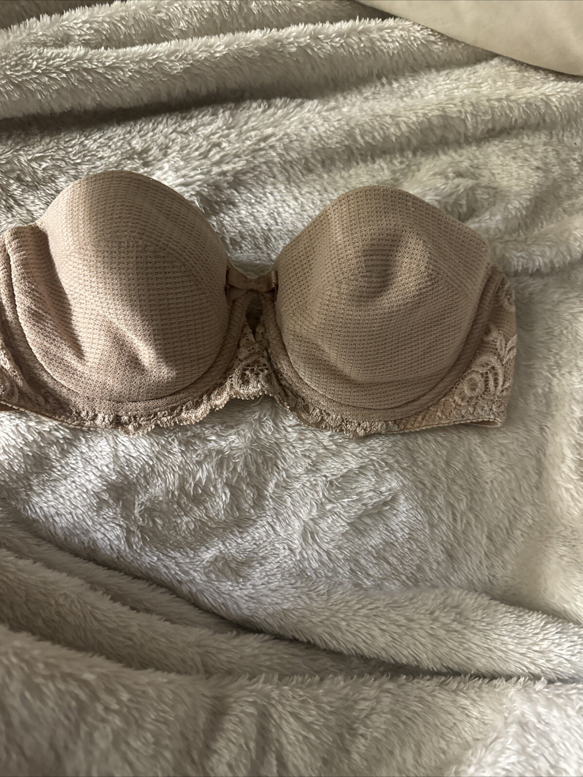 Vintage Warners Strapless Underwire Beige lace Sides Bra 30B