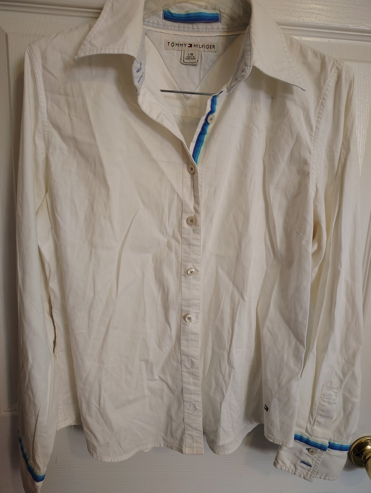 Title: Vintage 90s Tommy Hilfiger White Button-Down Shirt (Made in Hong Kong)