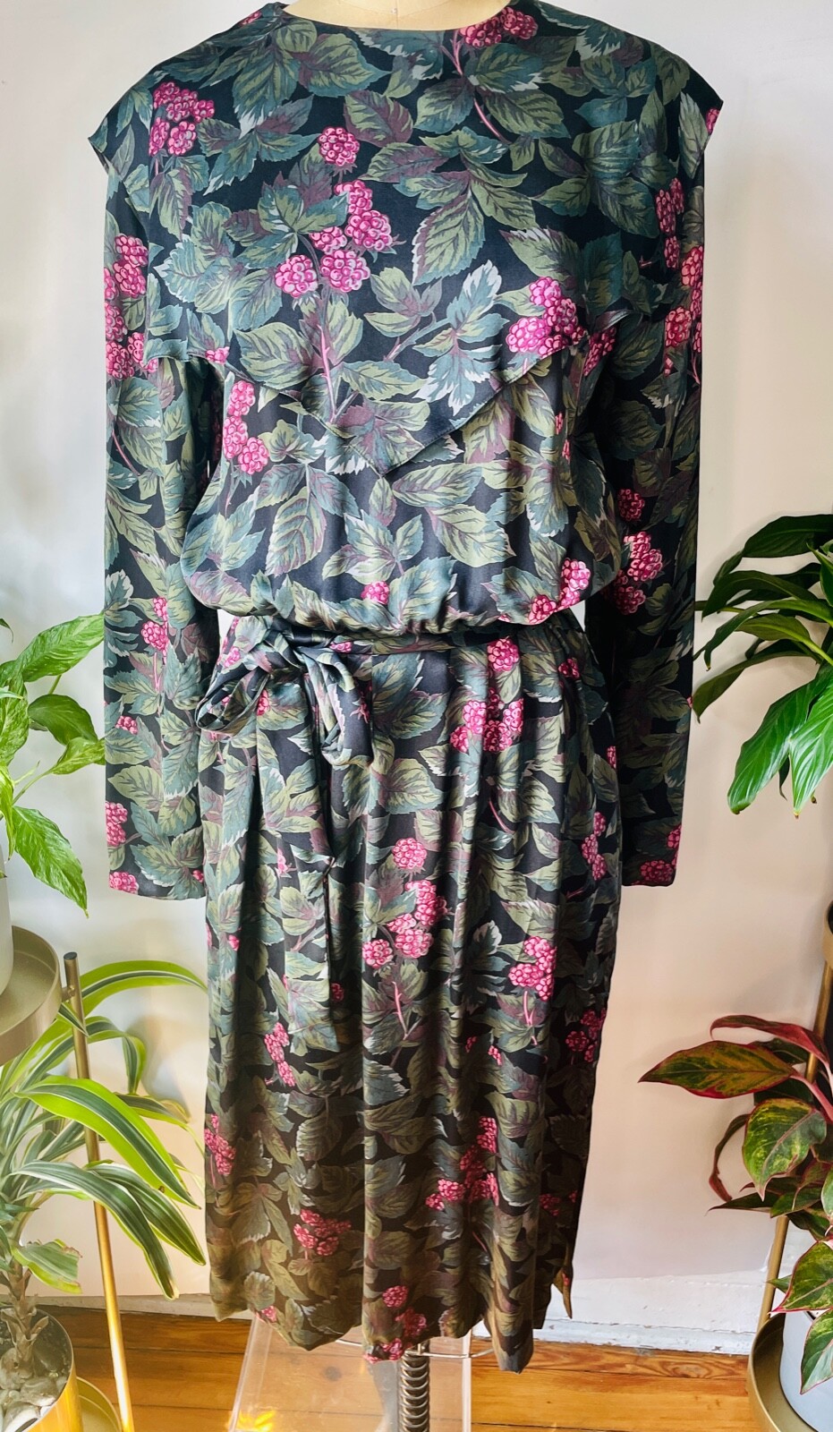 VTG HANAE MORI*LOVELY!!BLACK PINK SILK BERRY LEAVES PRINT BELTED MIDI DRESS*S/M