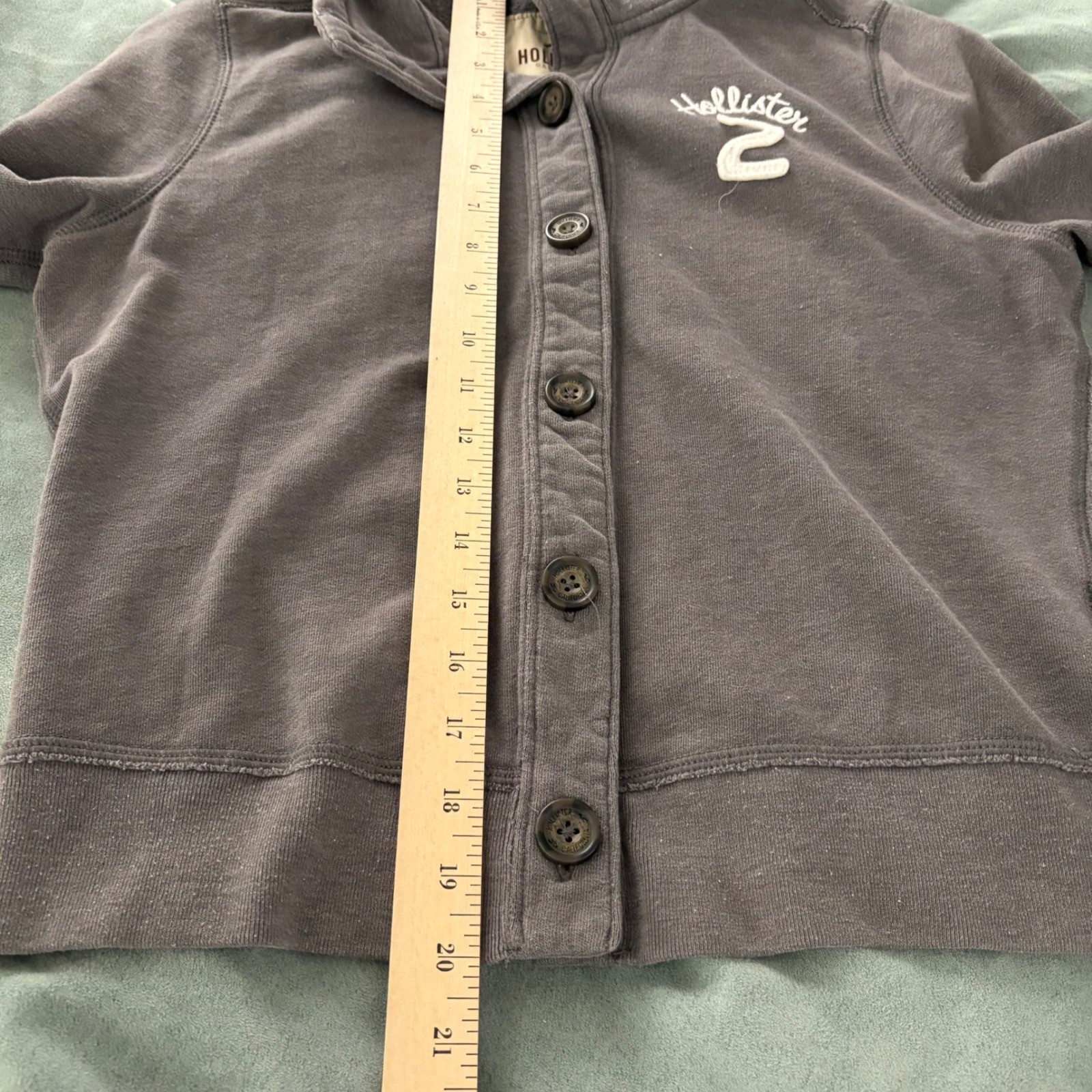 VTG Y2K Hollister Button Up Sweatshirt Women’s Large Grey Shawl Collar Varsity
