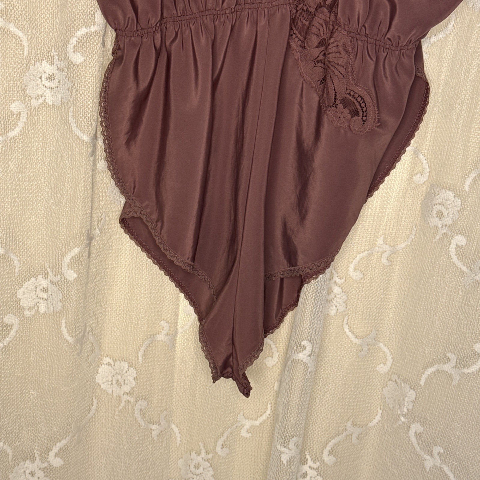 VTG Lorraine Solid Grape & Scalloped Lace Sissy Teddy Romper Playsuit Med 38 B