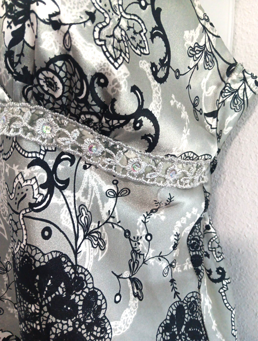 Y2K Babydoll Top Medium Gray Romantic Floral Satin Boho Fairy Grunge Whimsigoth