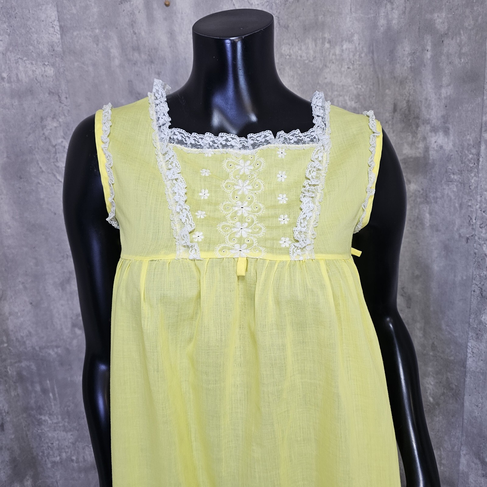 Vintage 70s Her Majesty Womens S Yellow Semi Sheer Poplin Cotton Nightgown