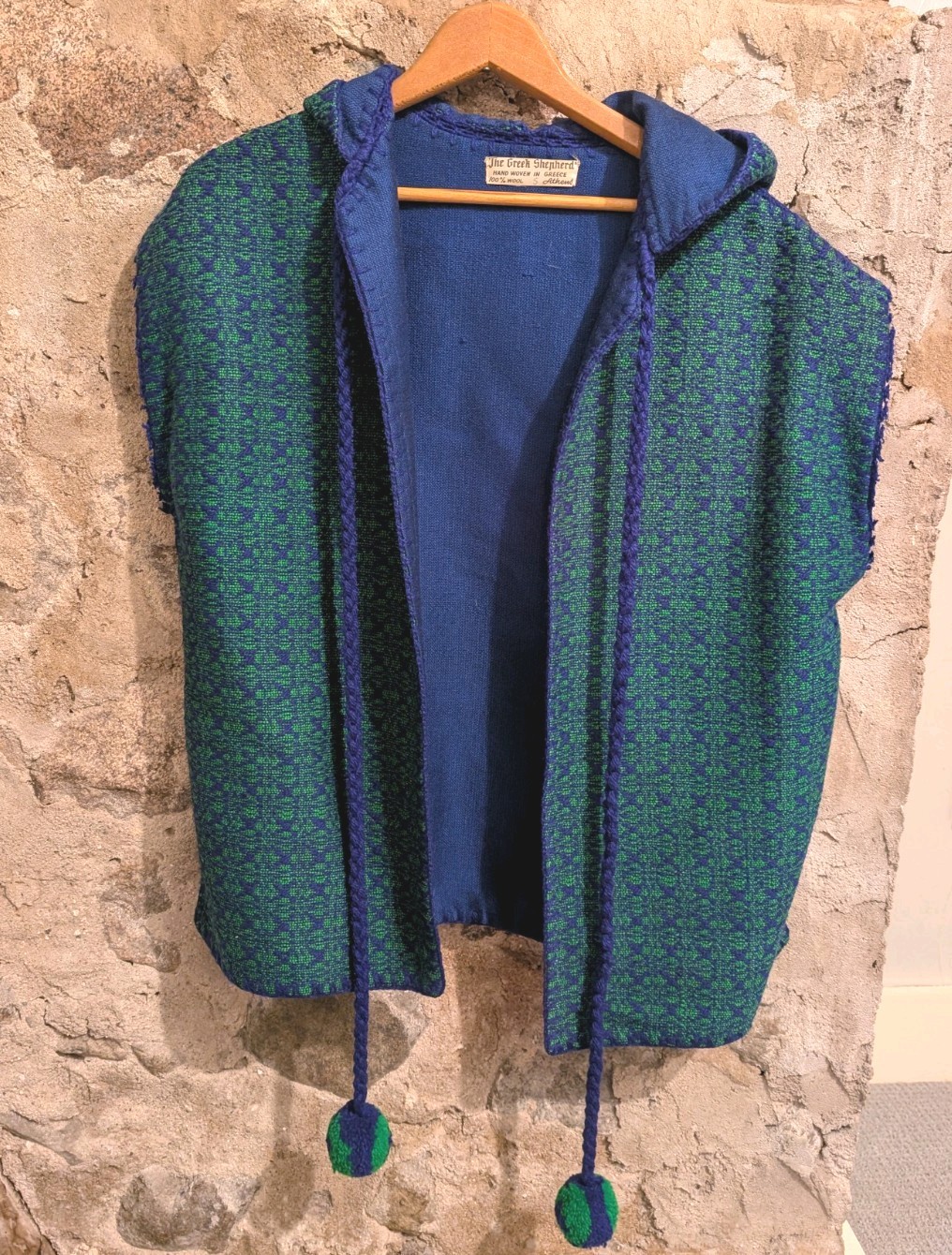 Vintage 100oercent Wool Vest Hooded Made In greece