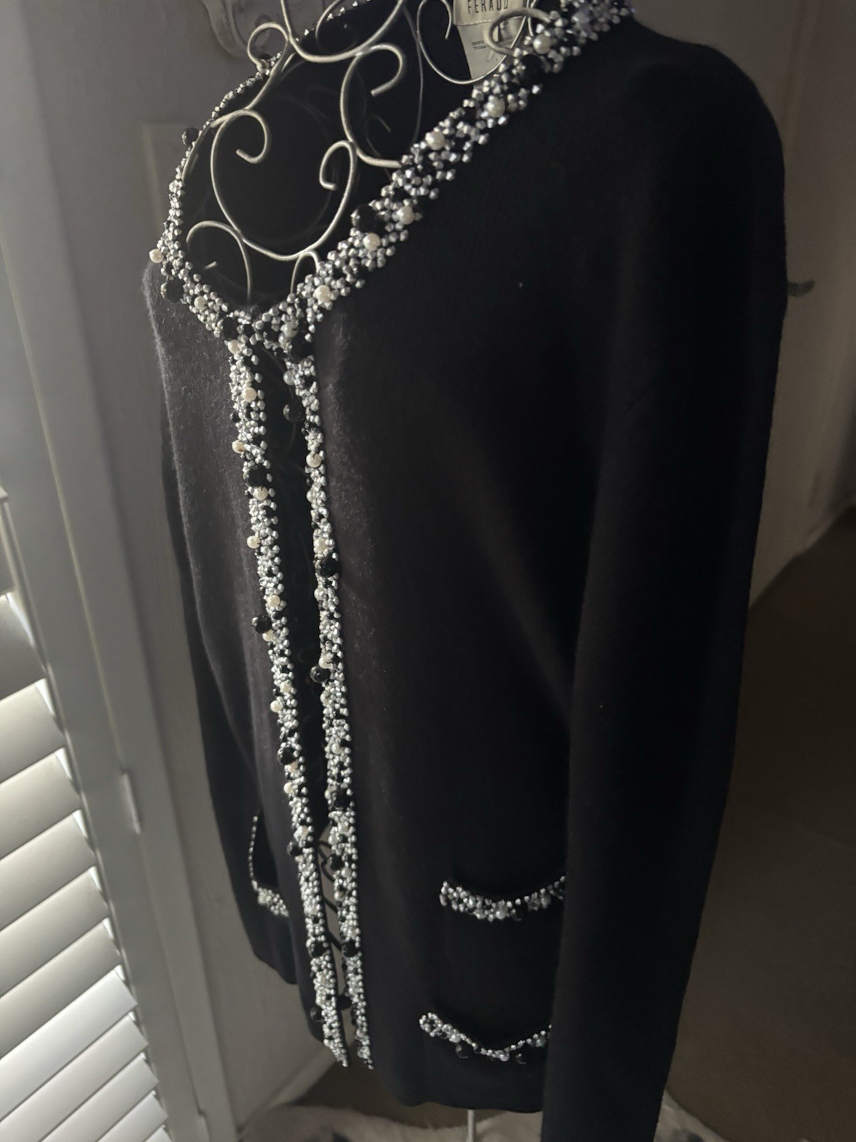 LOUIS FERAUD Silk & Cashmere Black Classic Pearl Beaded Cardigan L