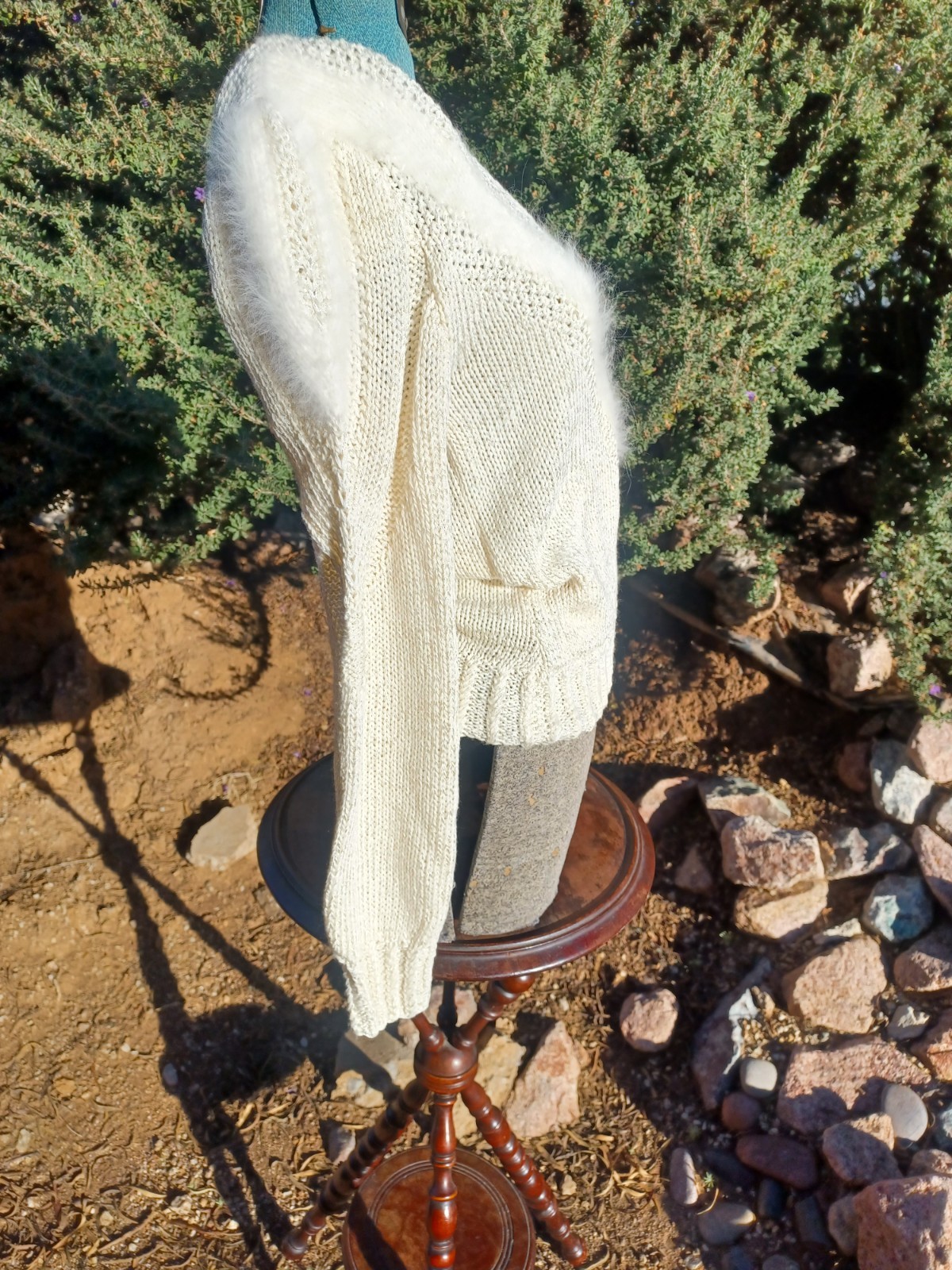 Vintage 1980s Hand-knit Ivory Angora Soft-Girl Sweater by Nannell