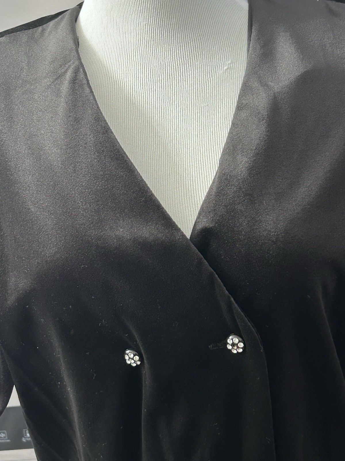 VTG 70s Checkaberry Black Velvet Dress Robe Rhinestone Buttons Lace Cuffs Sz 10