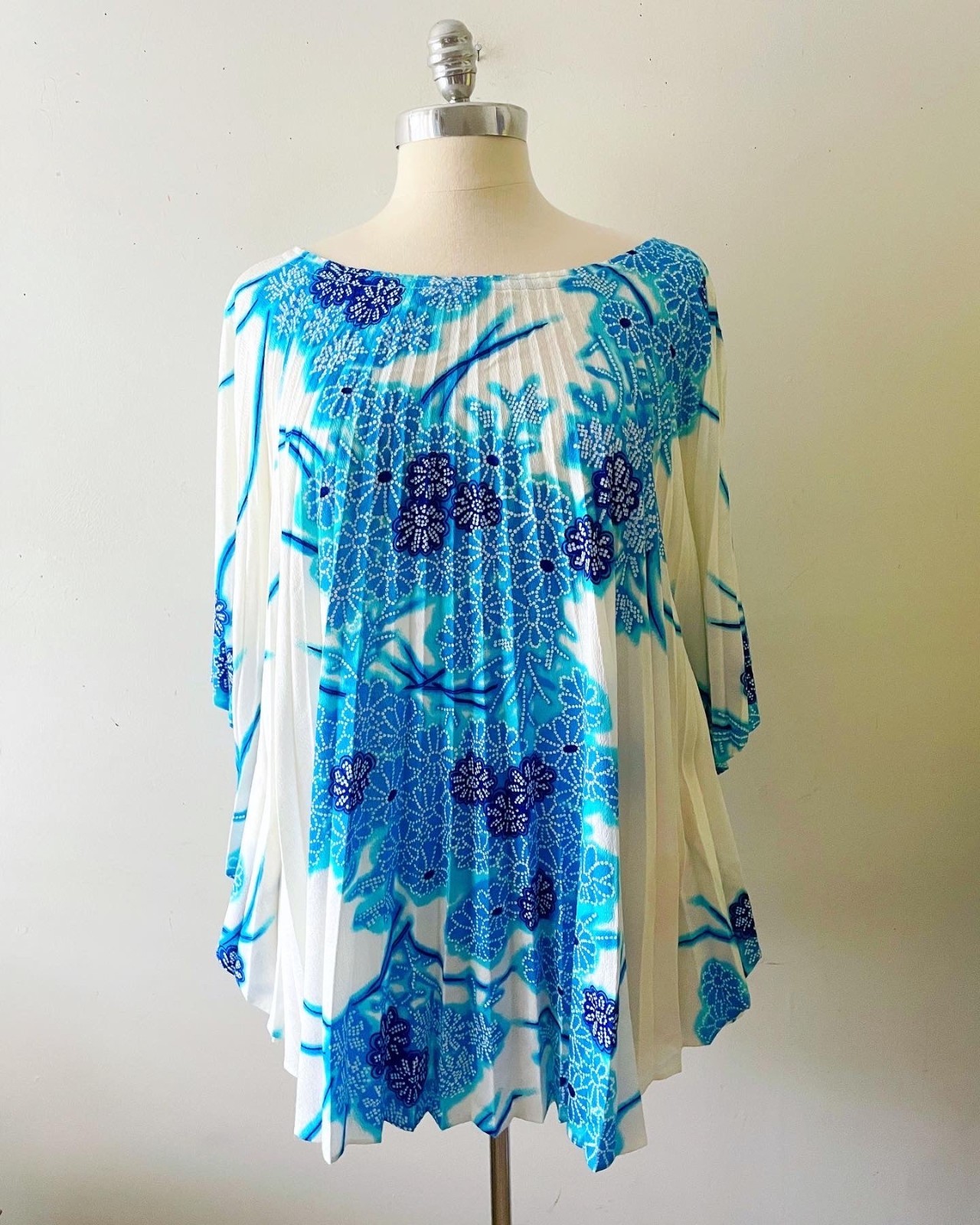 Vintage 60s Electric Blue Floral Fan Pleated Caftan Tunic Top Boho One Size