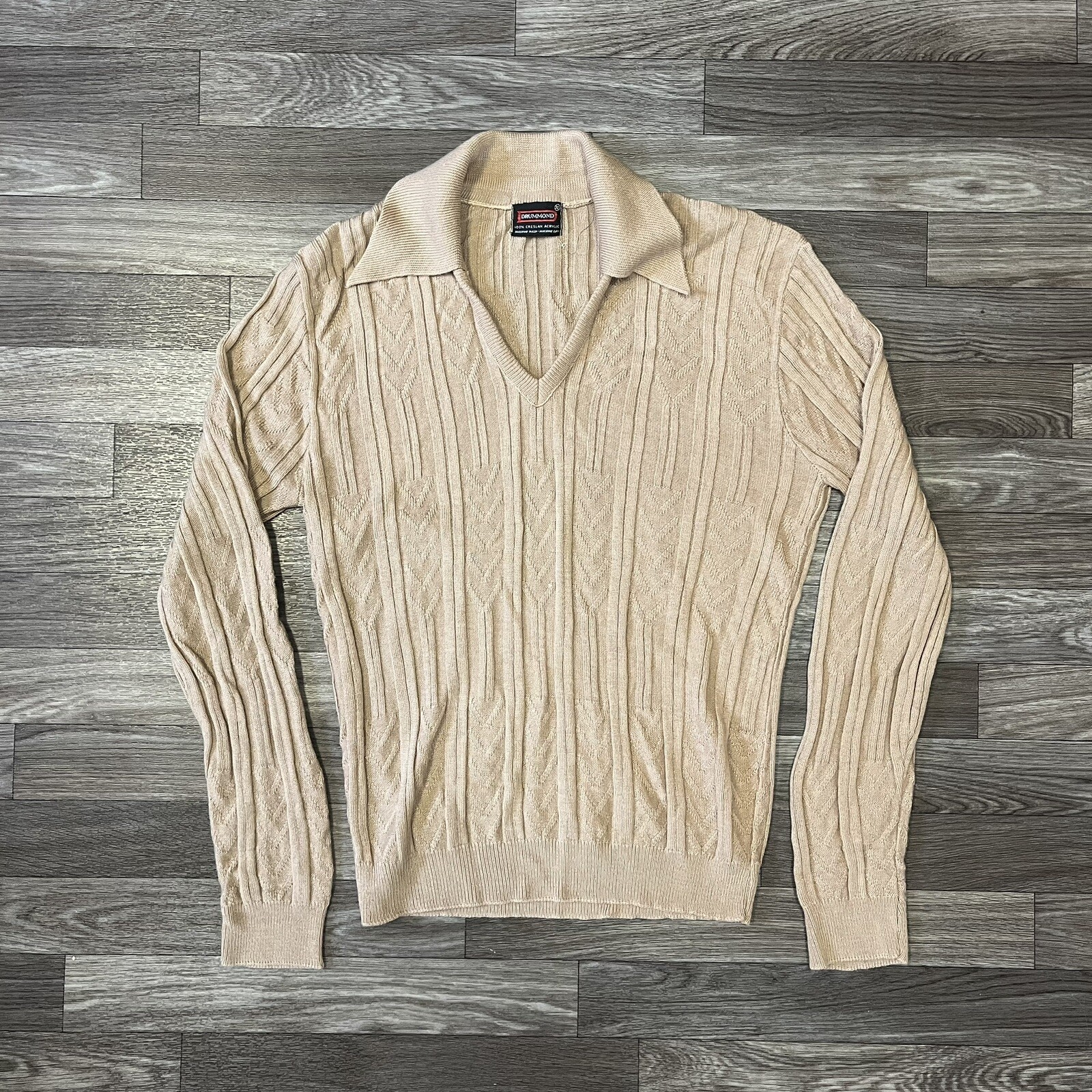 Vintage Drummond Womens Sweater; 100% Creslan Acrylic; Textured; Beige