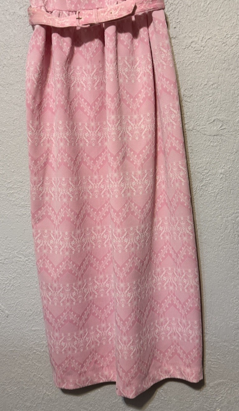 Vintage Women’s Toni Todd Pink Textured Sleeveless Formal Maxi Dress With Belt