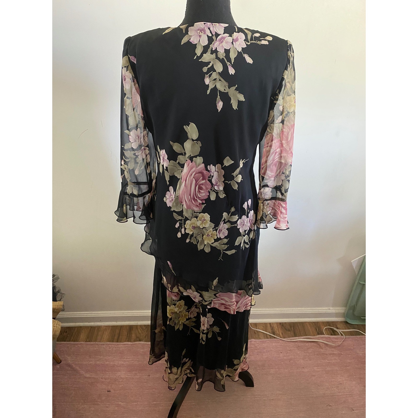 Jessica Howard Womens Floral Chiffon 2 Piece Skirt Set Black Pink Rose Maxi Top