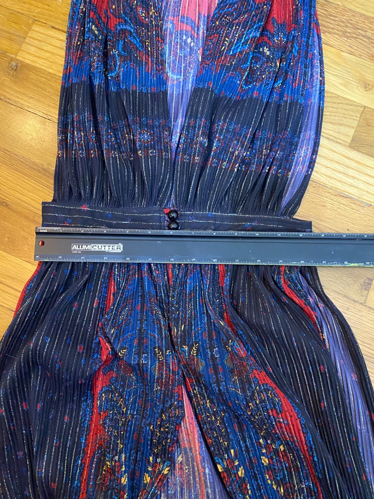 Stunning Vintage 1970s Sheer Metallic Paisley Plunging V Midi Dress Tunic, Small