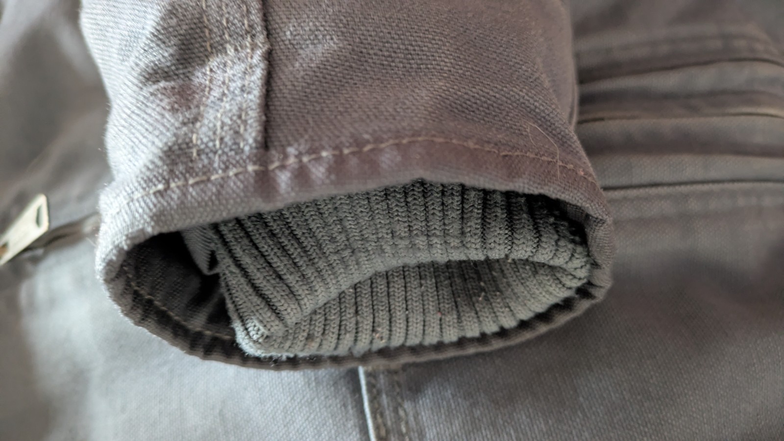 Women’s Vintage Carhartt XL Canvas Work Chore Coat Hooded Warm Gravel Color