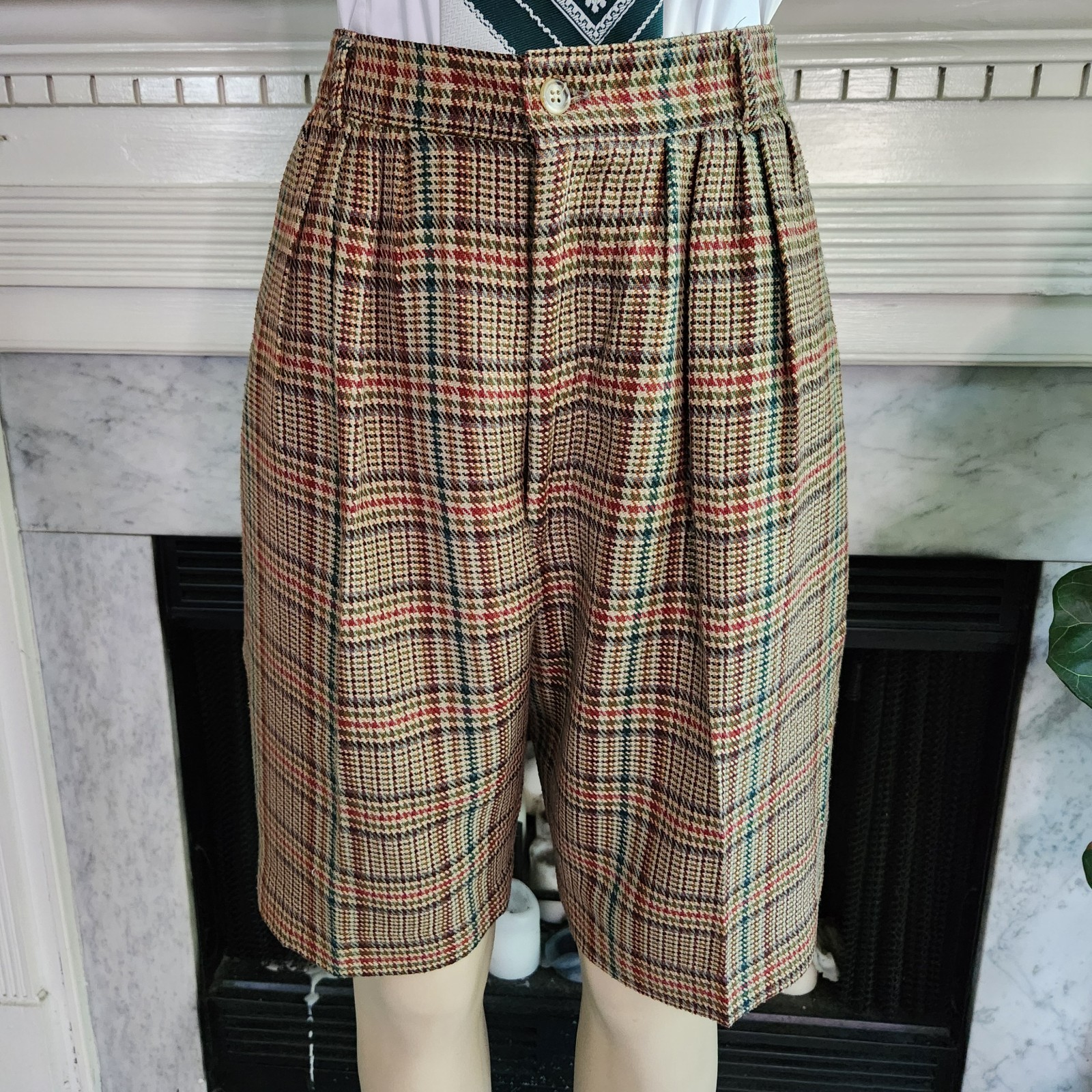 Vintage 80s Bermuda Shorts Size 10 Preppy Brown Green Plaid Academia Old Money