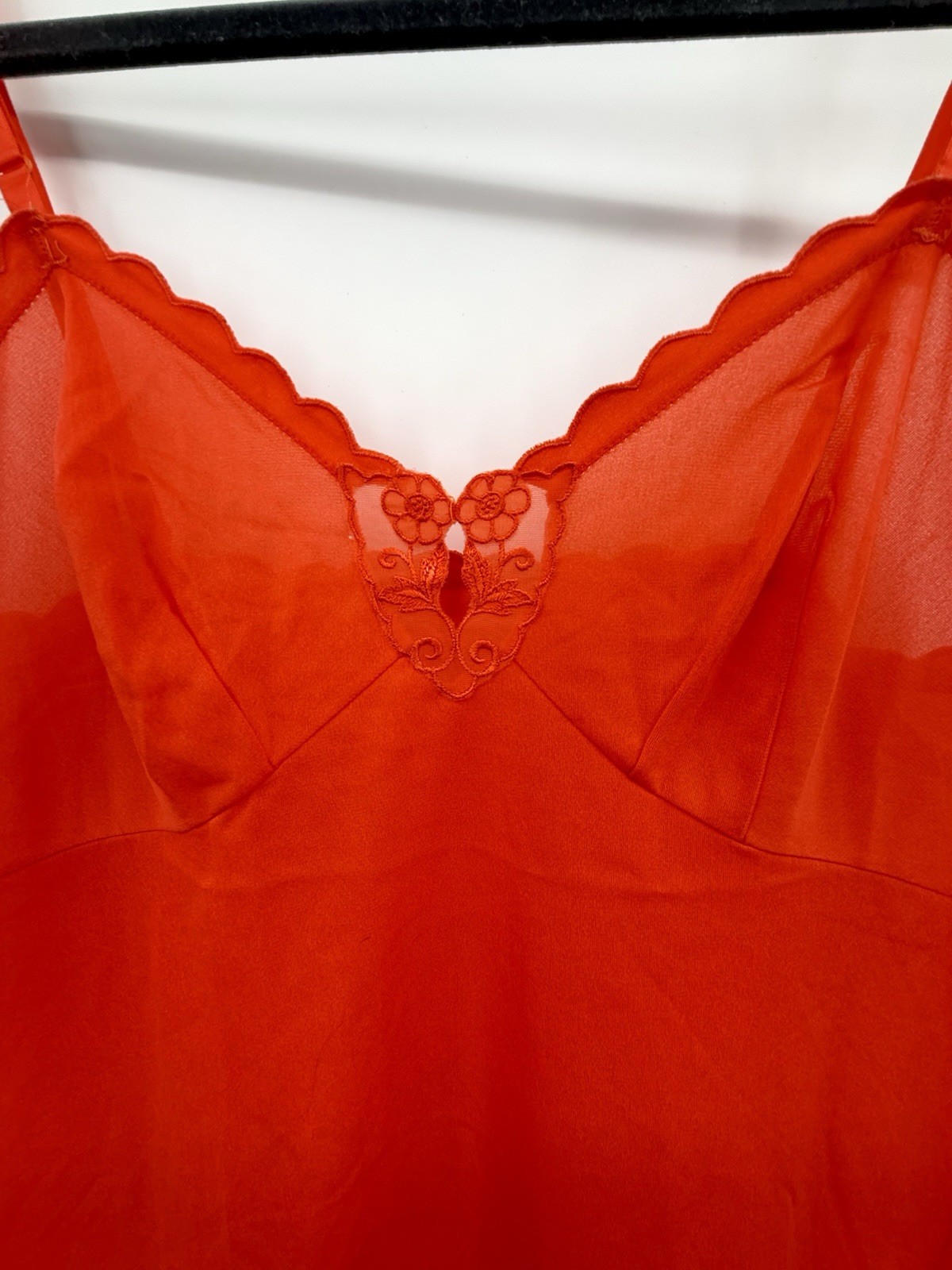 Vintage Vassarette Orange Full Slip Sz 36 Crepelon Sheer Lingerie Floral