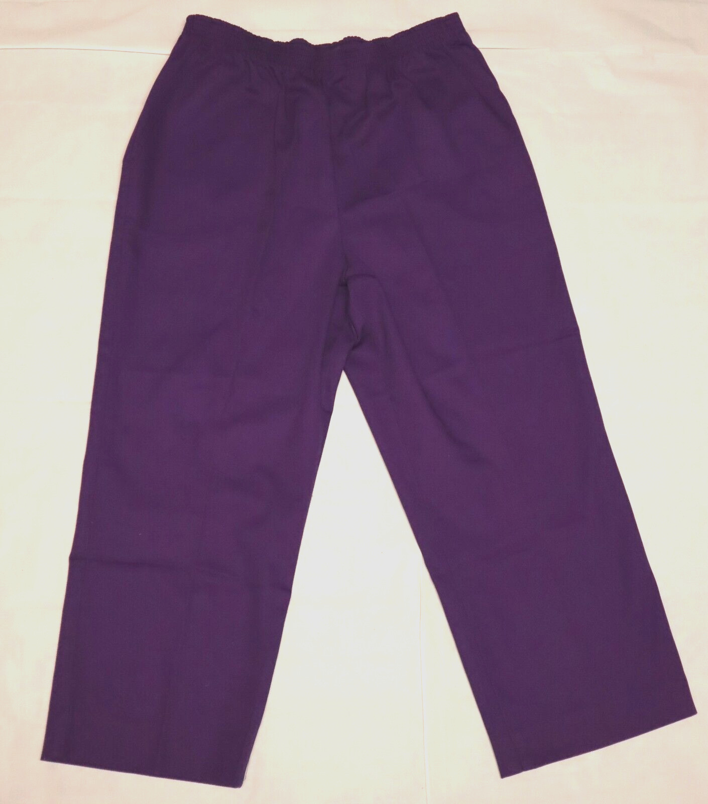 Vintage THE FOX COLLECTION womens purple capri pants size 14P (28W x 23L)