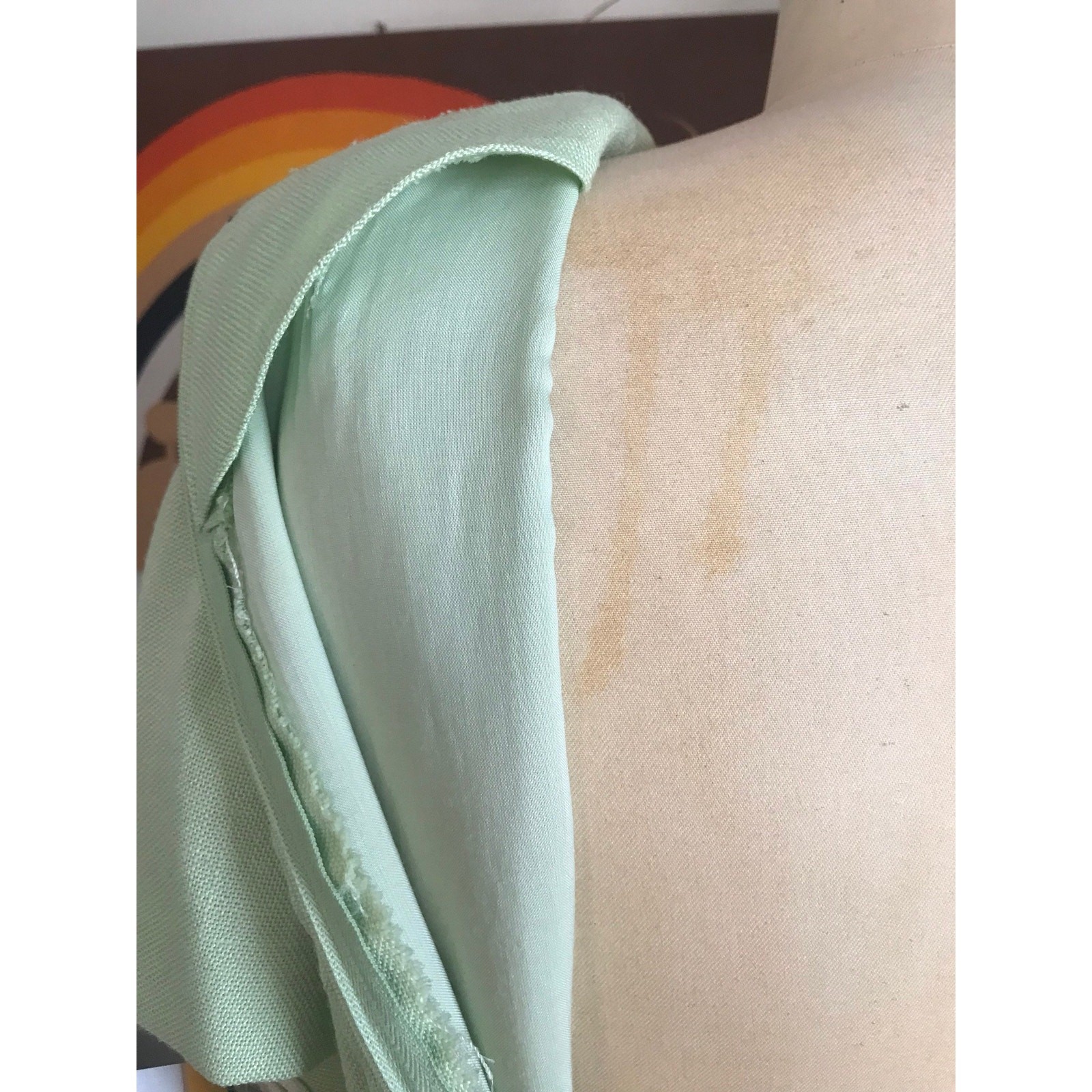 Vintage 1960s Parues Feinstein Shift Dress Celery Green Blue Applique Mod Mini