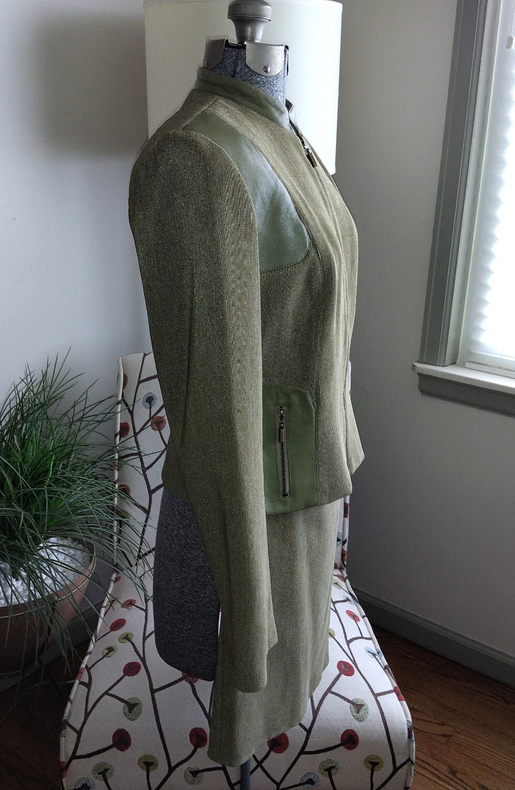 1980s Alberto Makali Skirt Suit Size 8 Olive Green Leather Trim USA Made