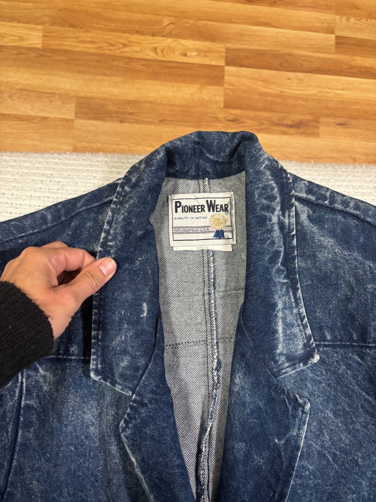 Vintage 80s Pioneer Wear Acid Wash Denim Duster Coat, Southwestern Applique/Fur