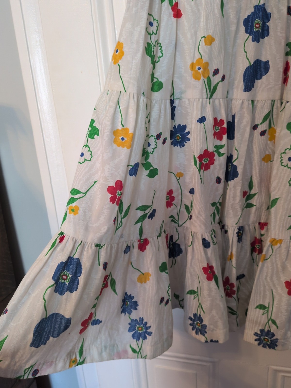 Vintage Cotton Blend White Floral Tiered Summer Dress 70s Cottage Core Size S