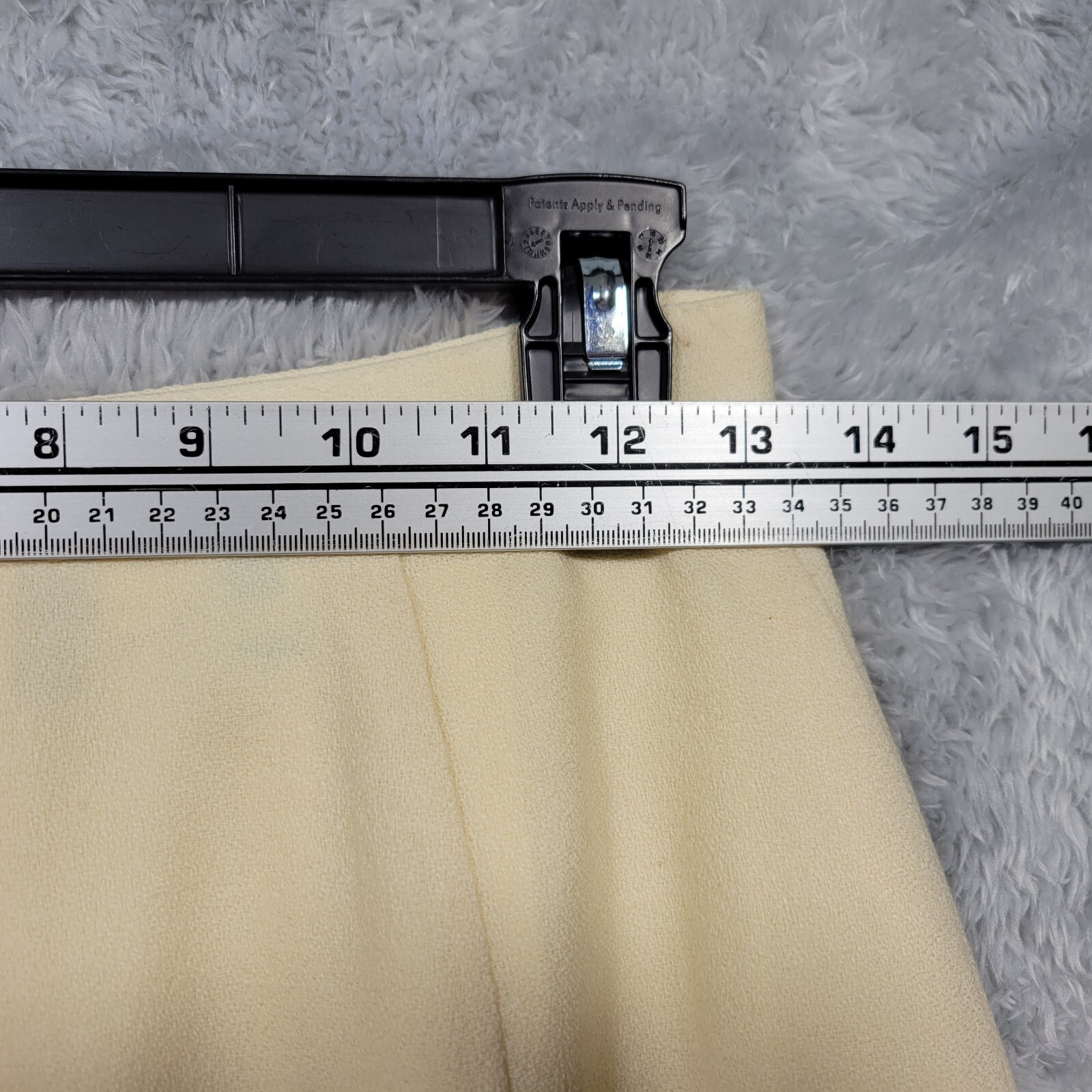 Villager Skirt Womens 10 Yellow Wool Lined Union Made USA 26×28.5 -stain