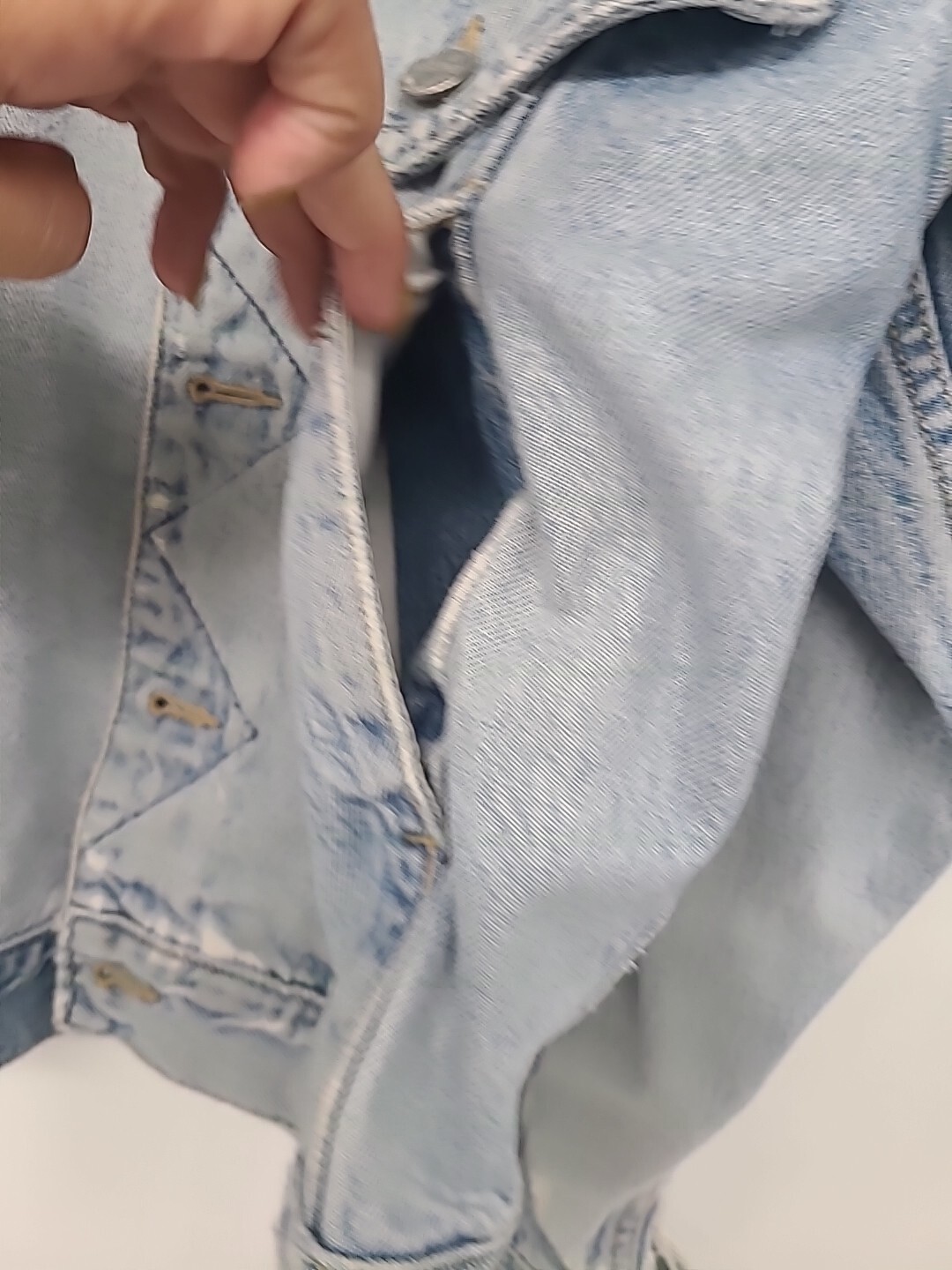 Vintage Code Bleu Light Wash Denim Distressed Jean Jacket XL Retro 80s 90s