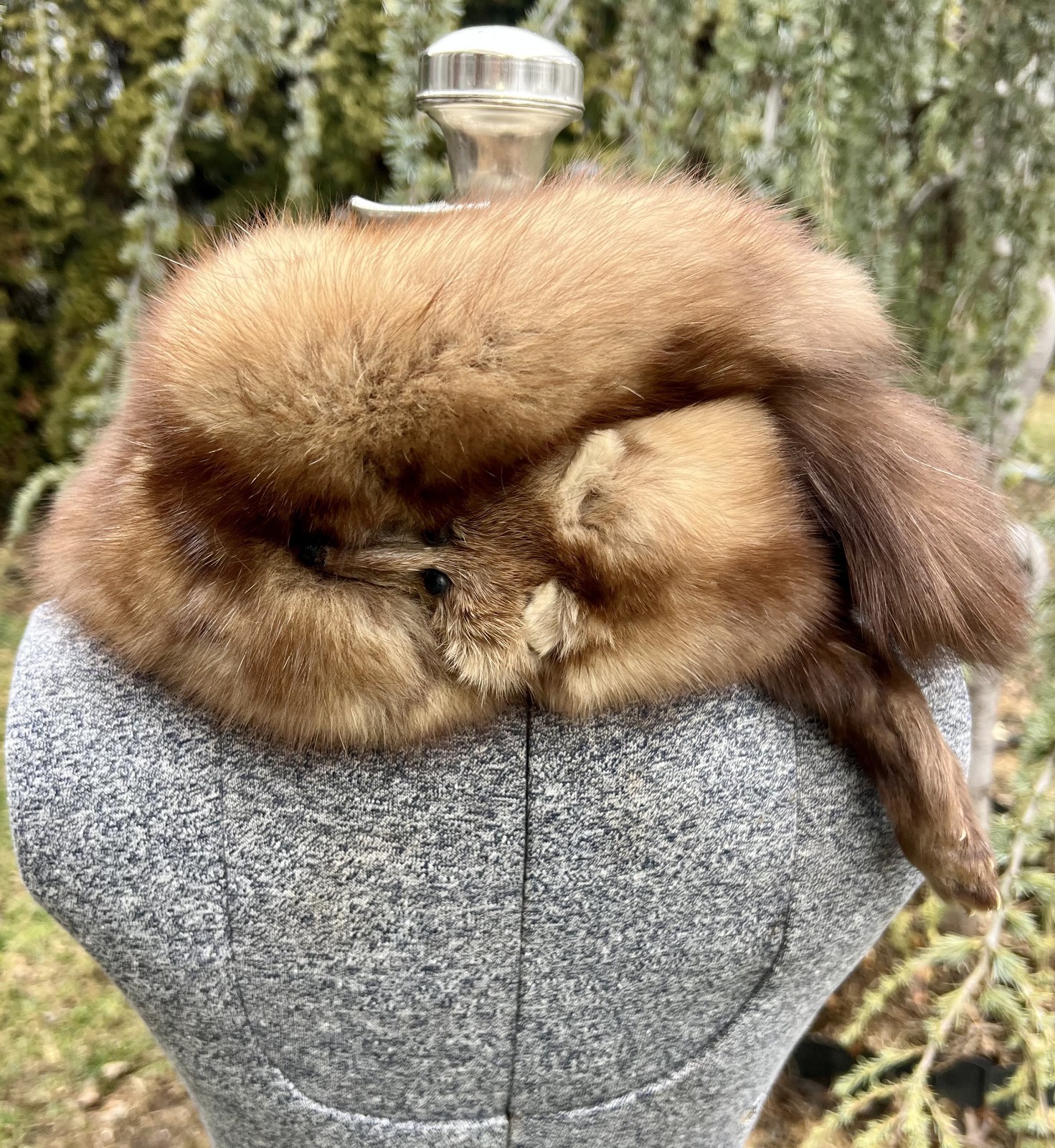 VINTAGE 1930’s LUXURIOUS BROWN SABLE FUR STOLE