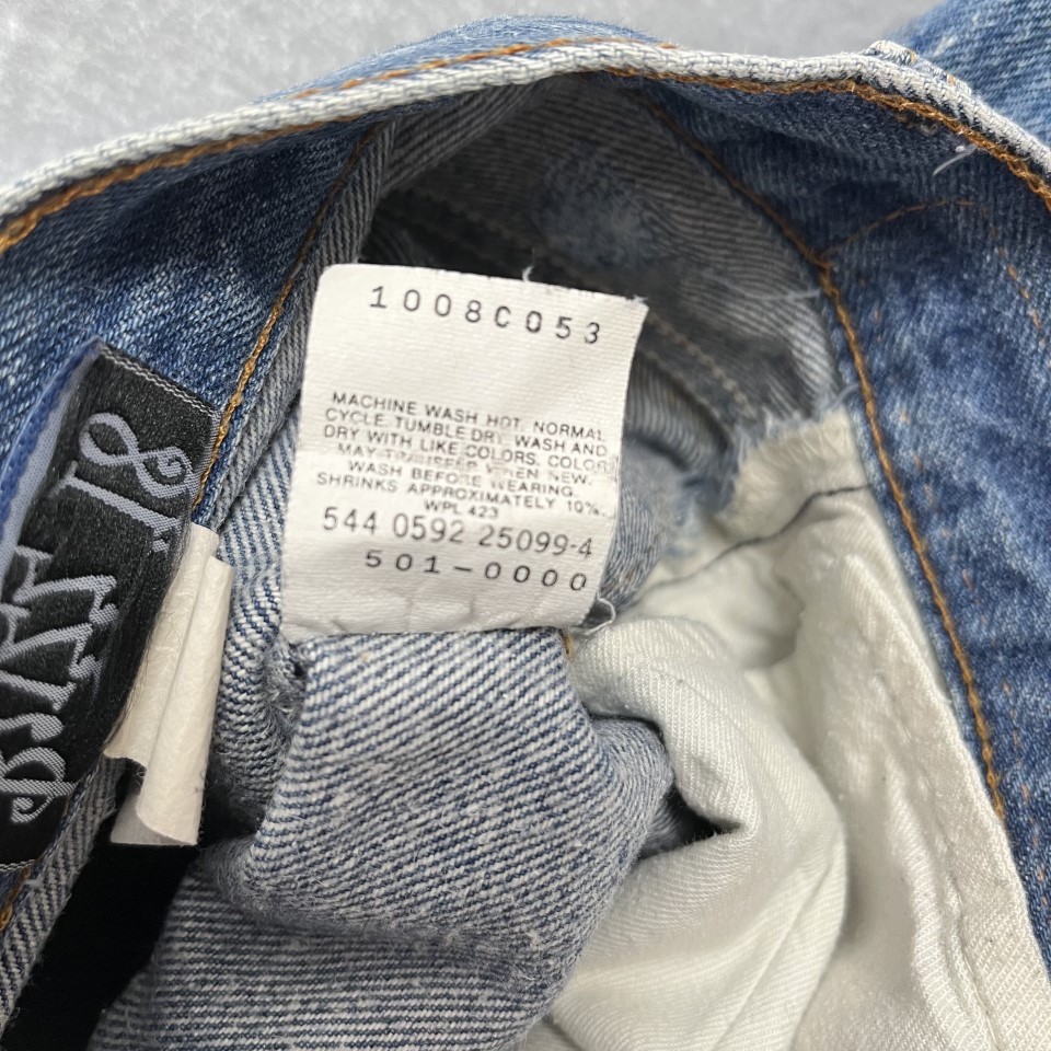 VTG 90’s BUZZ 18 BEADED LEVI’S 501 Jeans Sz 10 Tribal Boho Cropped Length UNIQUE