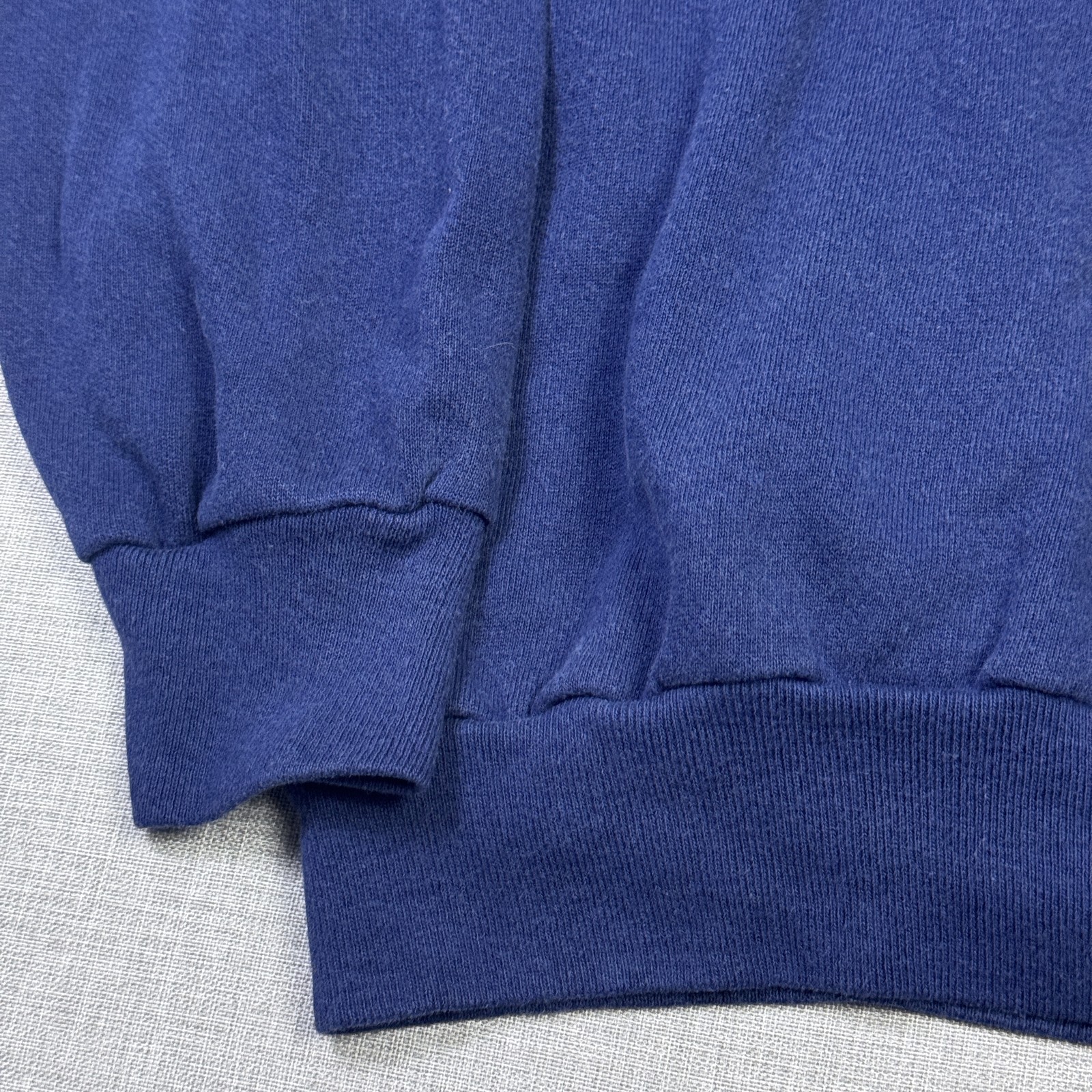 J.E. Morgan Fleecewear Vintage Sweatshirt Womens Large Blue Collared Apples