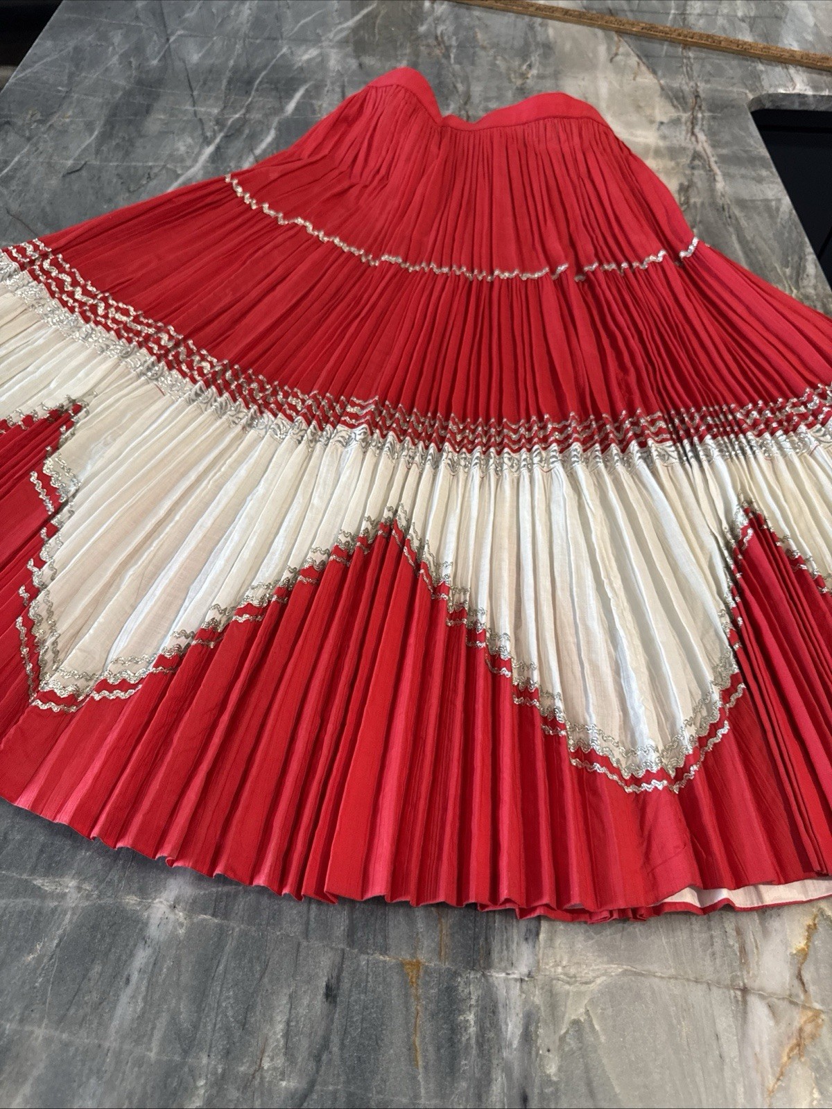 Rodeo Skirt Western Cowgirl Texas Square Native Dance Handmade Pleats VTG SZ 28