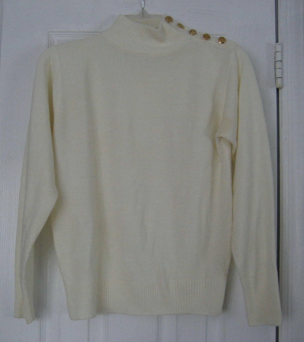 1980s Mark Fore & Strike Cream Ivory Off White Turtleneck Gold Buttons Sz S-M