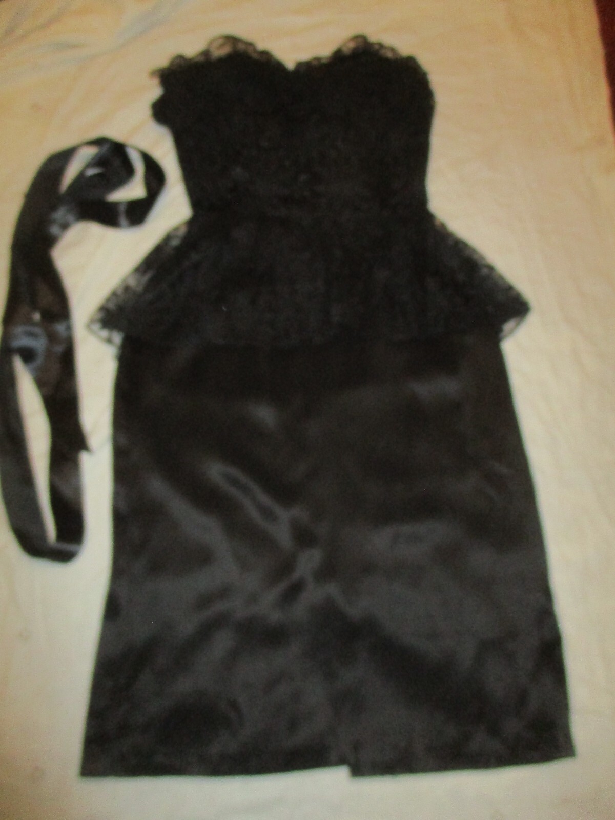Jolie Madame vintage satin & lace strapless peplum cocktail dress