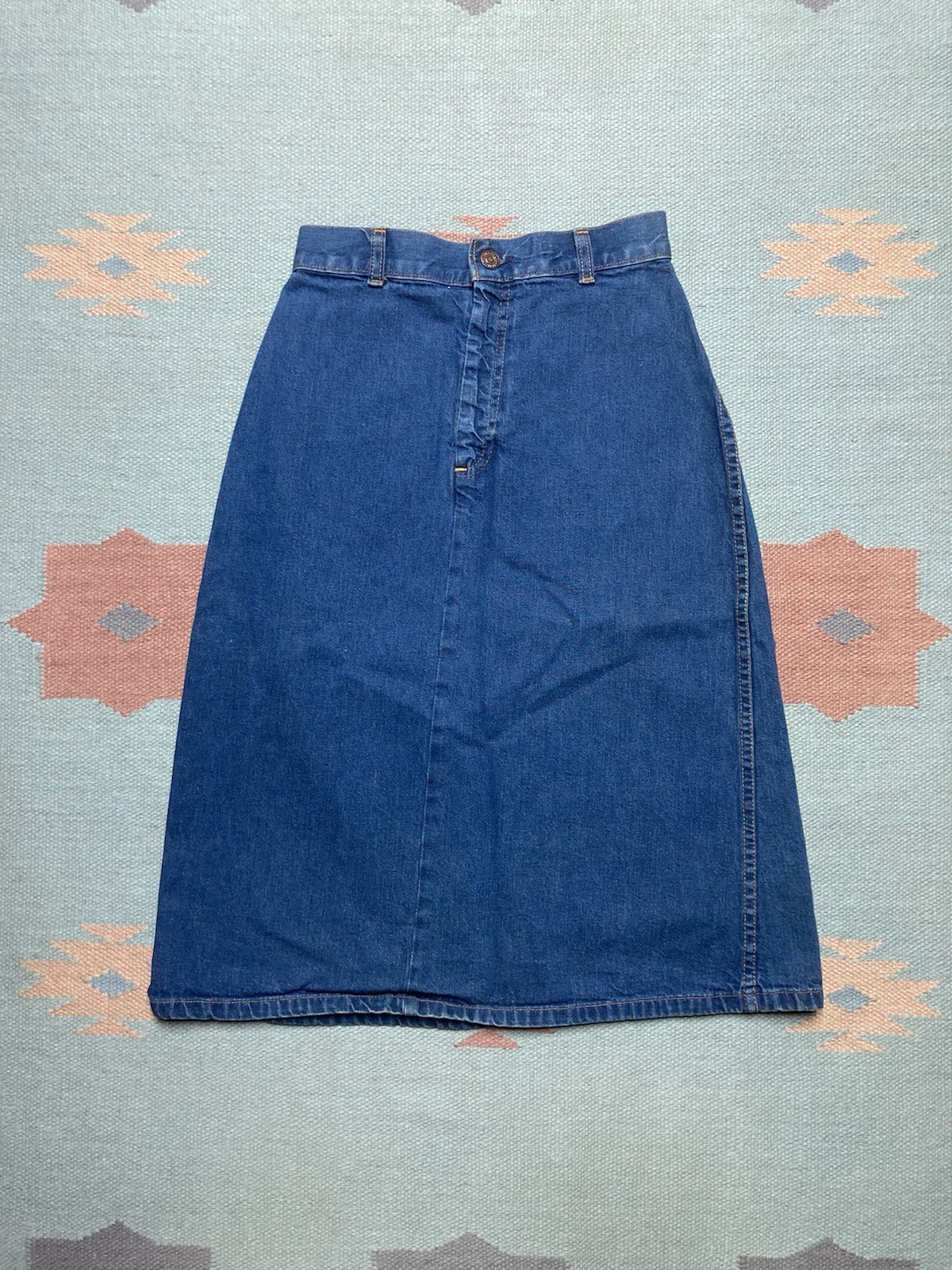 Vintage 70s Levi’s denim skirt white tab dark wash preppy women’s size 7 24”