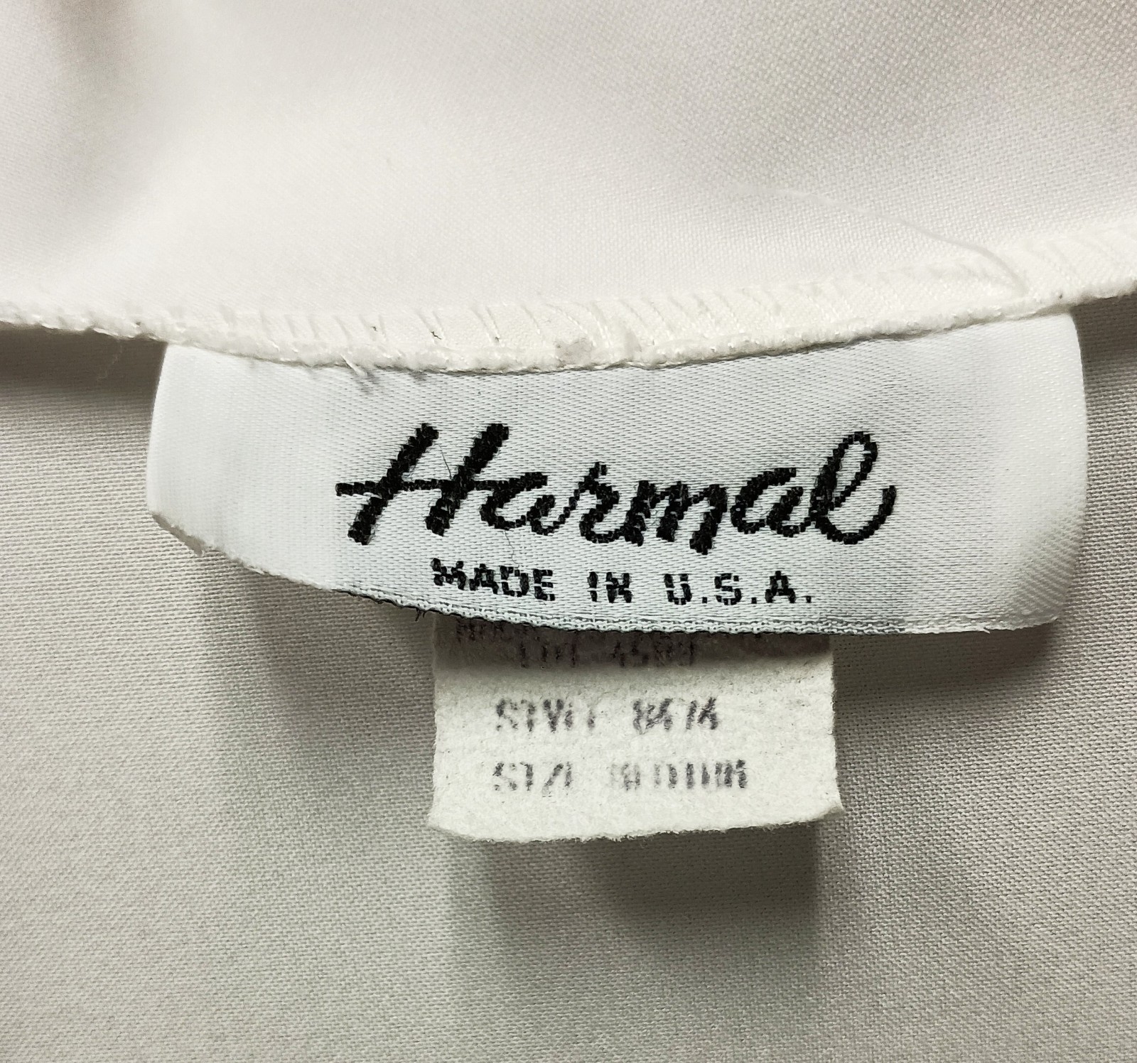Vintage 80’s Harmal Ladies White Polyester Long Sleeve Casual/Dressy Blouse Md