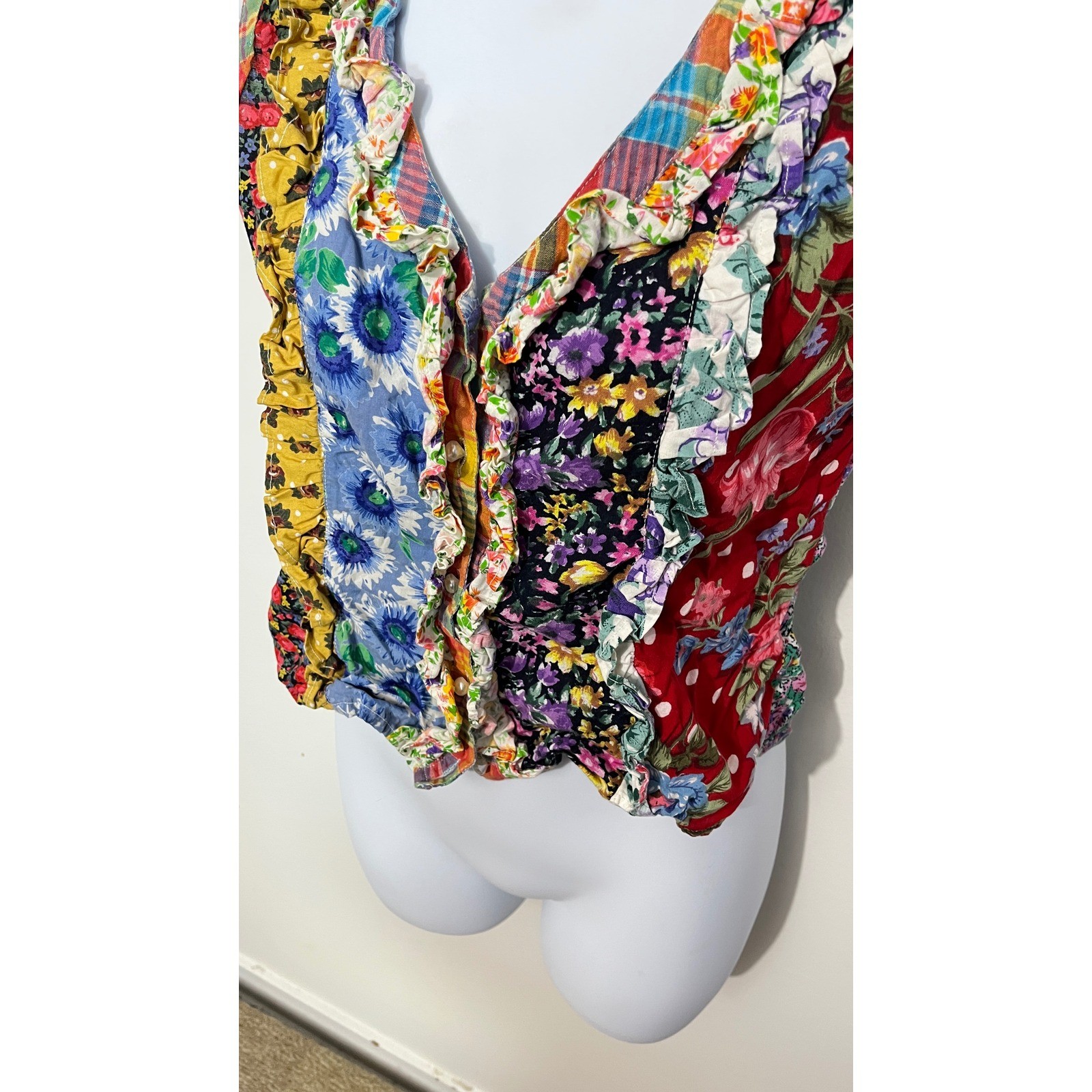 Joujou Patchwork Floral Top Womens Medium Multicolor Ruffle Front Vintage