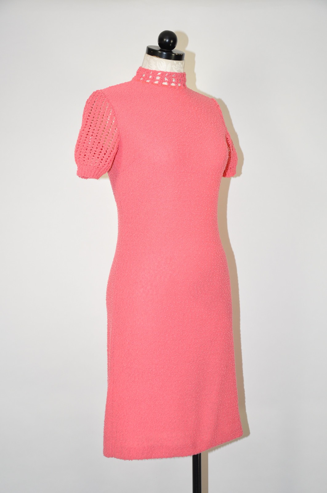 60s Vintage Salmon Pink Cotton Boucle Knit Short Sleeve Sweater Dress Women XS S