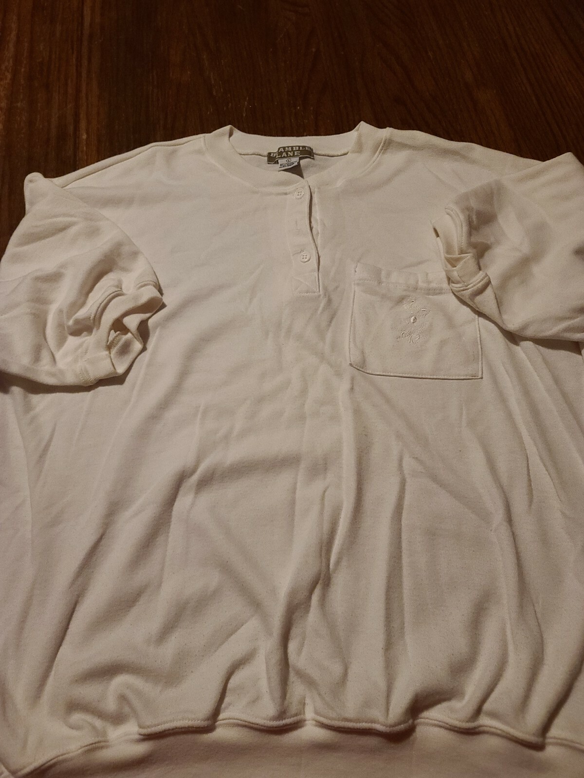 Bramble Lane White Pullover – Large- EUC