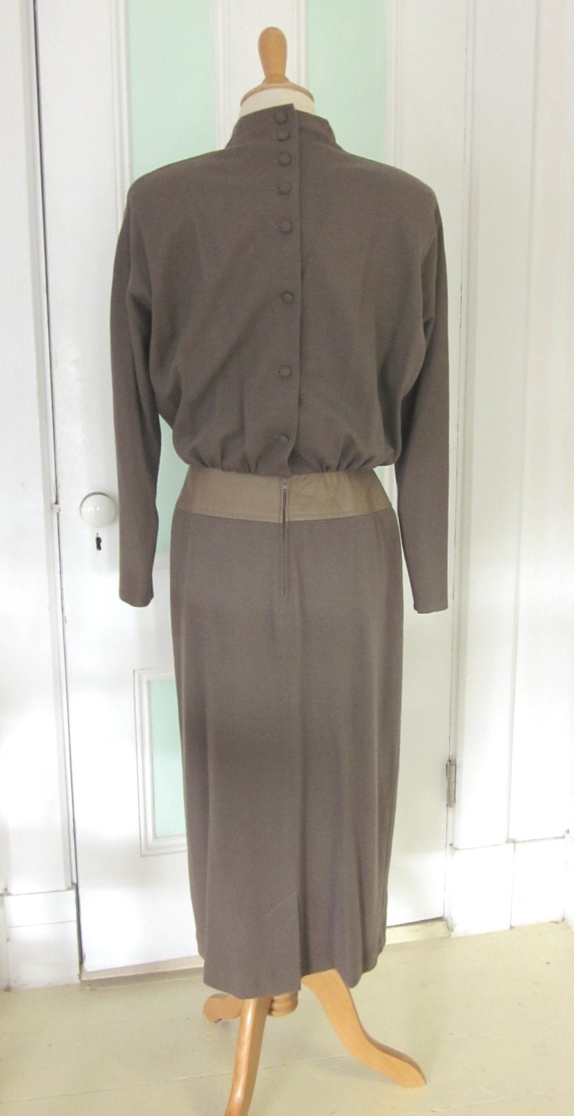 Vtg Paraphernalia Funky Taupe Wool Dress 6 Faux Leather Trim Pleat Panel