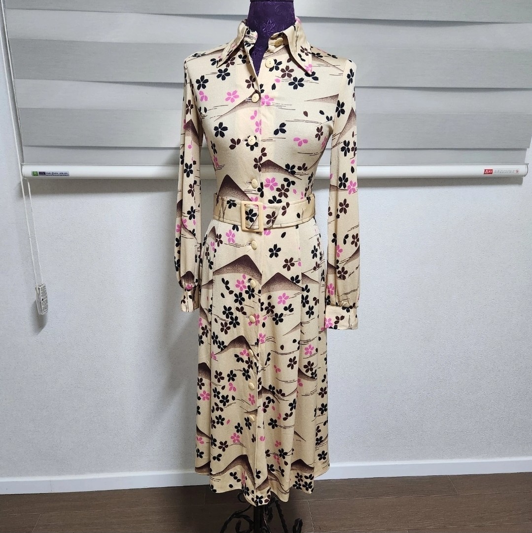 Auth Vtg 1970s Japan Sakura Hanae Mori Dress