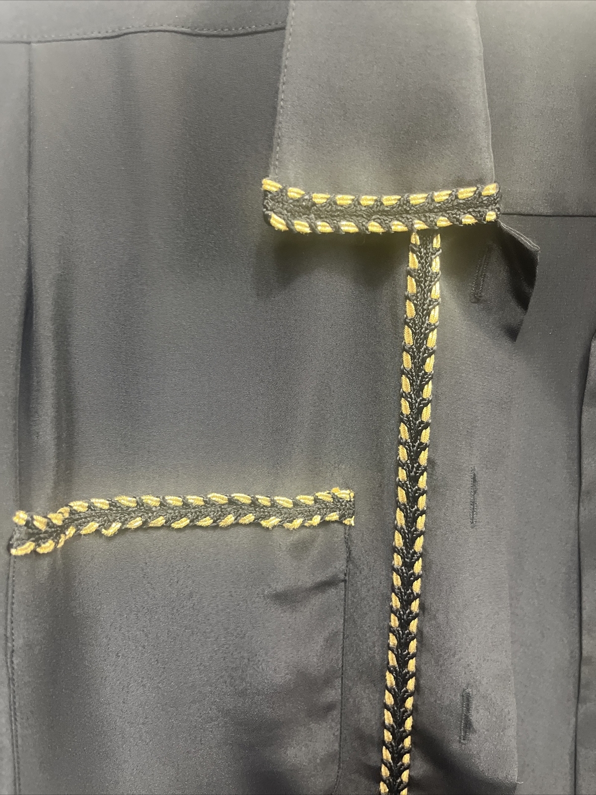 RARE FIND- VINTAGE COLLECTIONS BY Josephine Button Down GOLD TRIM BLACK SHIRT 10